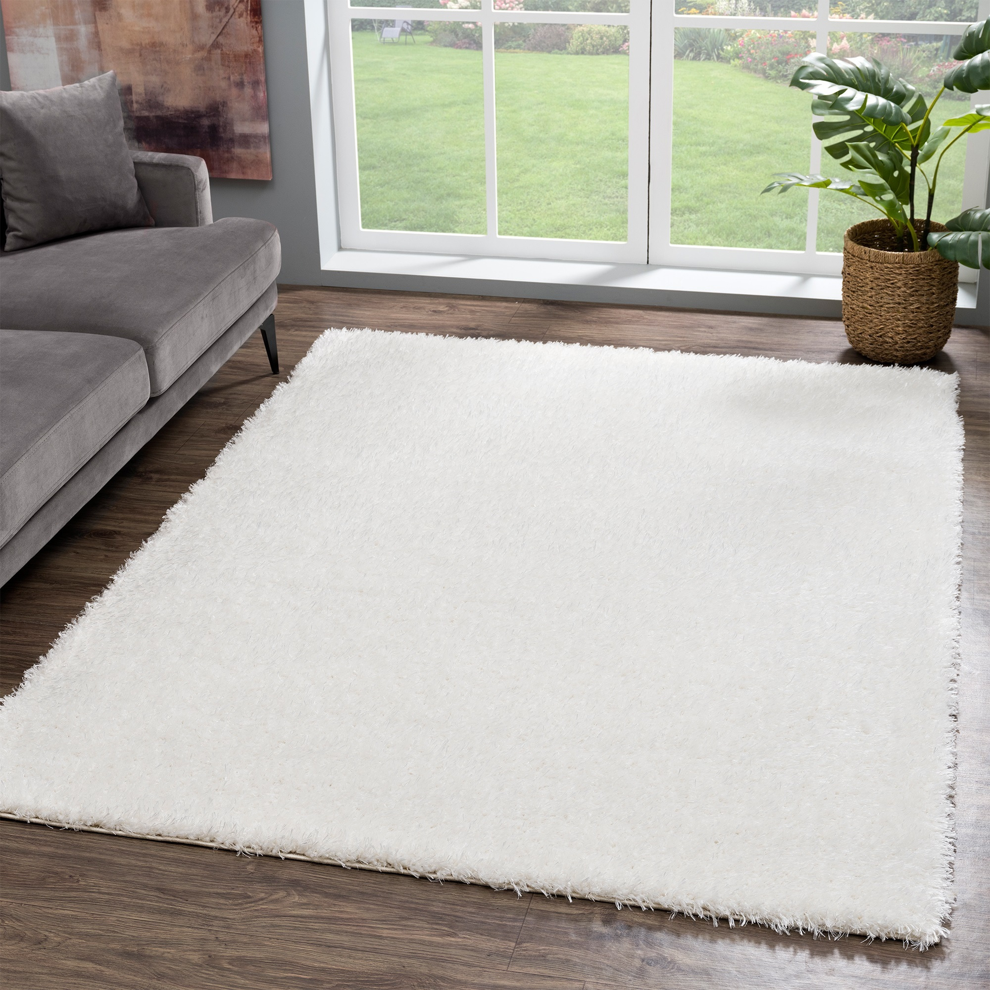United Weavers Aubrey Rose White Oversize Rug 7'10 x 10'6"