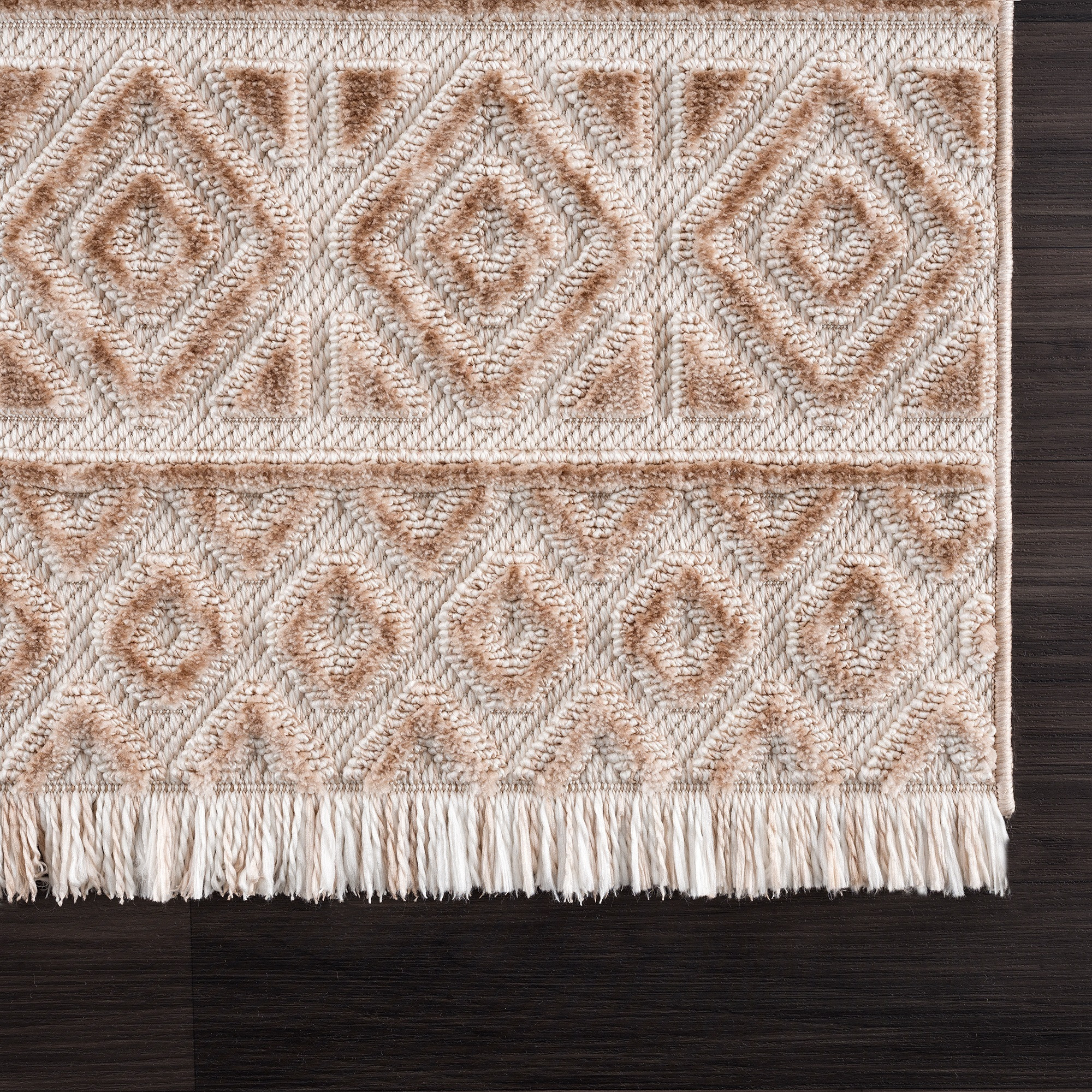 United Weavers Chelsea Kane Brown Area Rug 5'3" x 7'2"