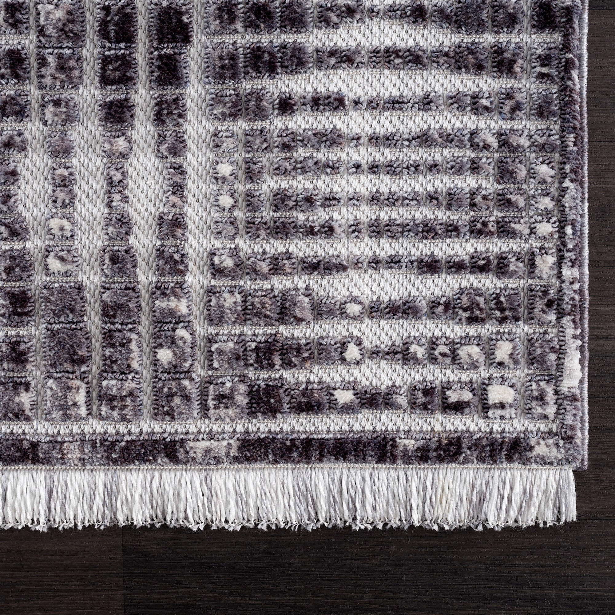United Weavers Chelsea Islan Grey Area Rug 5'3" x 7'2"