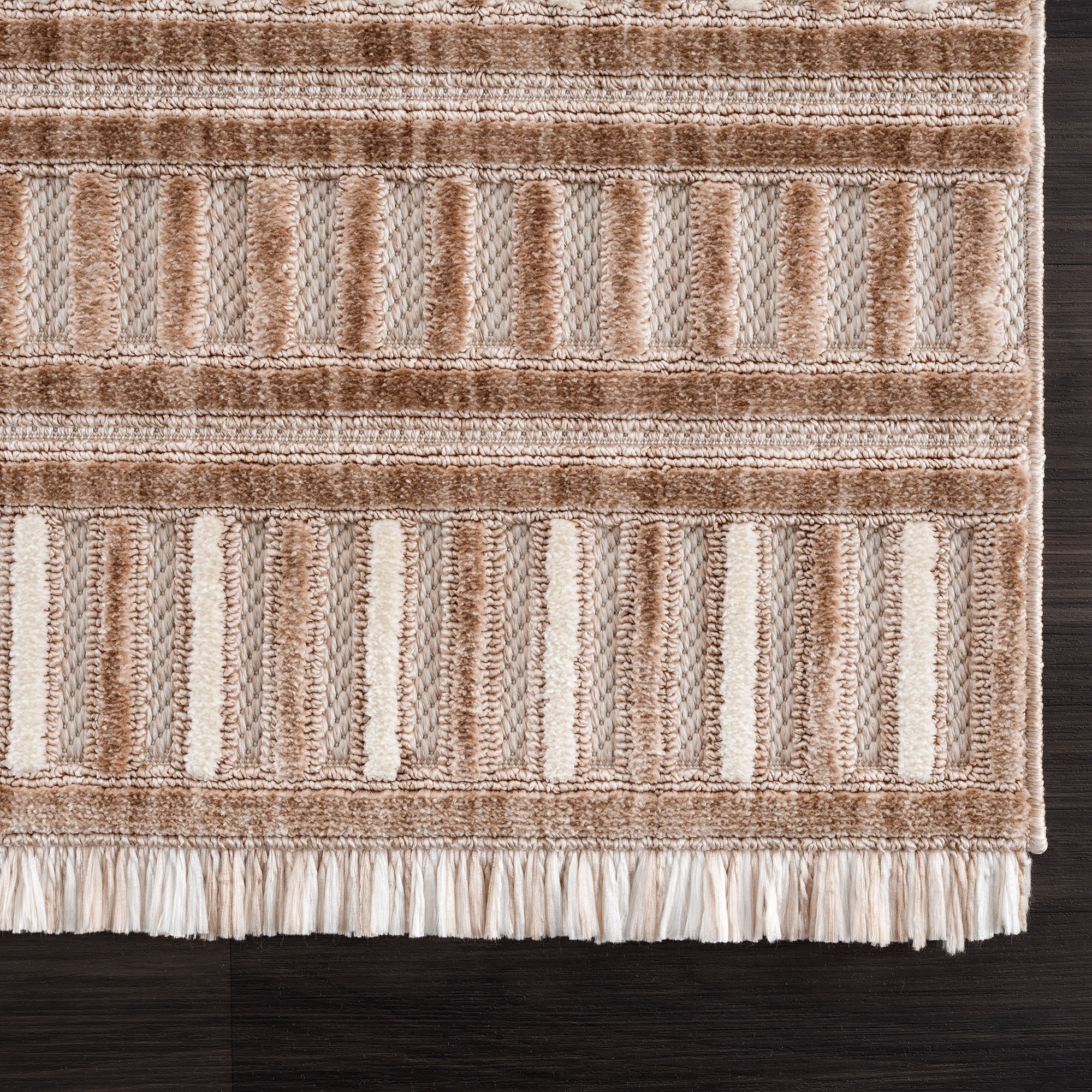 United Weavers Chelsea Yeager Brown Runner Rug 2'7" x 7'2"