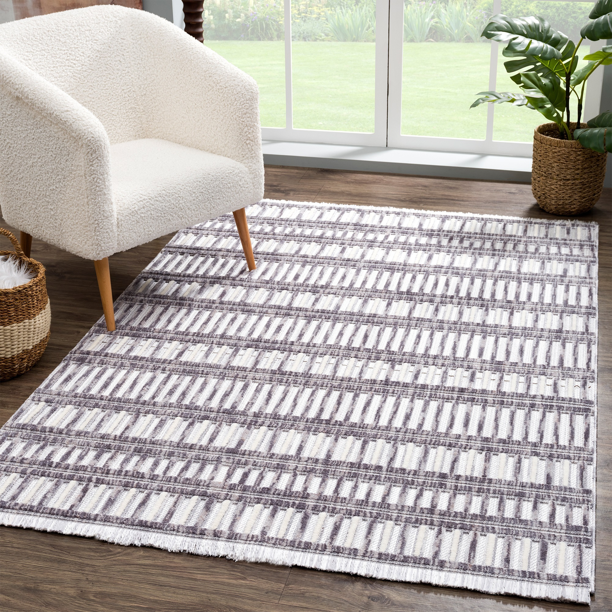 United Weavers Chelsea Yeager Smoke  Oversize Rug 7'10" x 10'6"