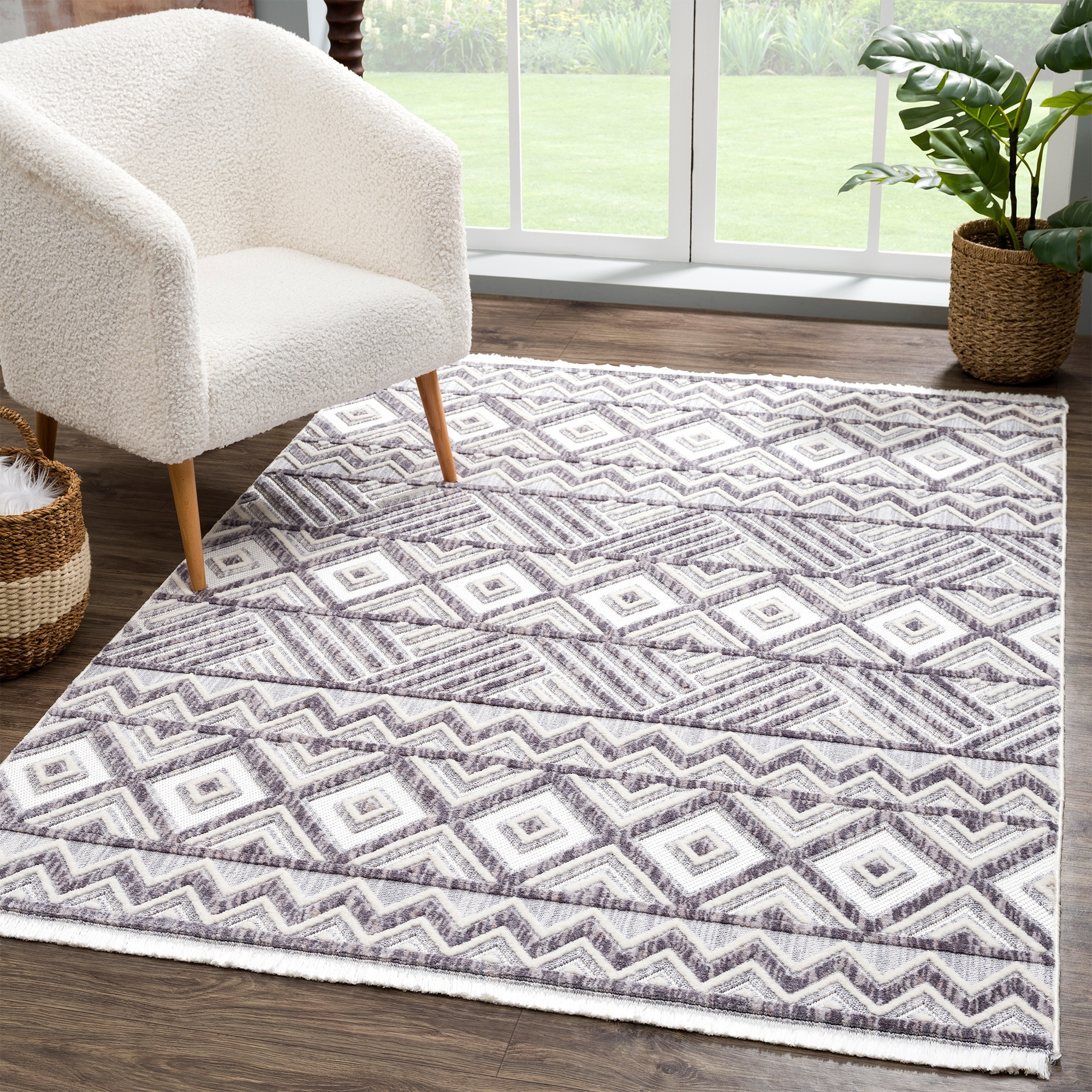 United Weavers Chelsea Brimmer Grey Area Rug 5'3" x 7'2"
