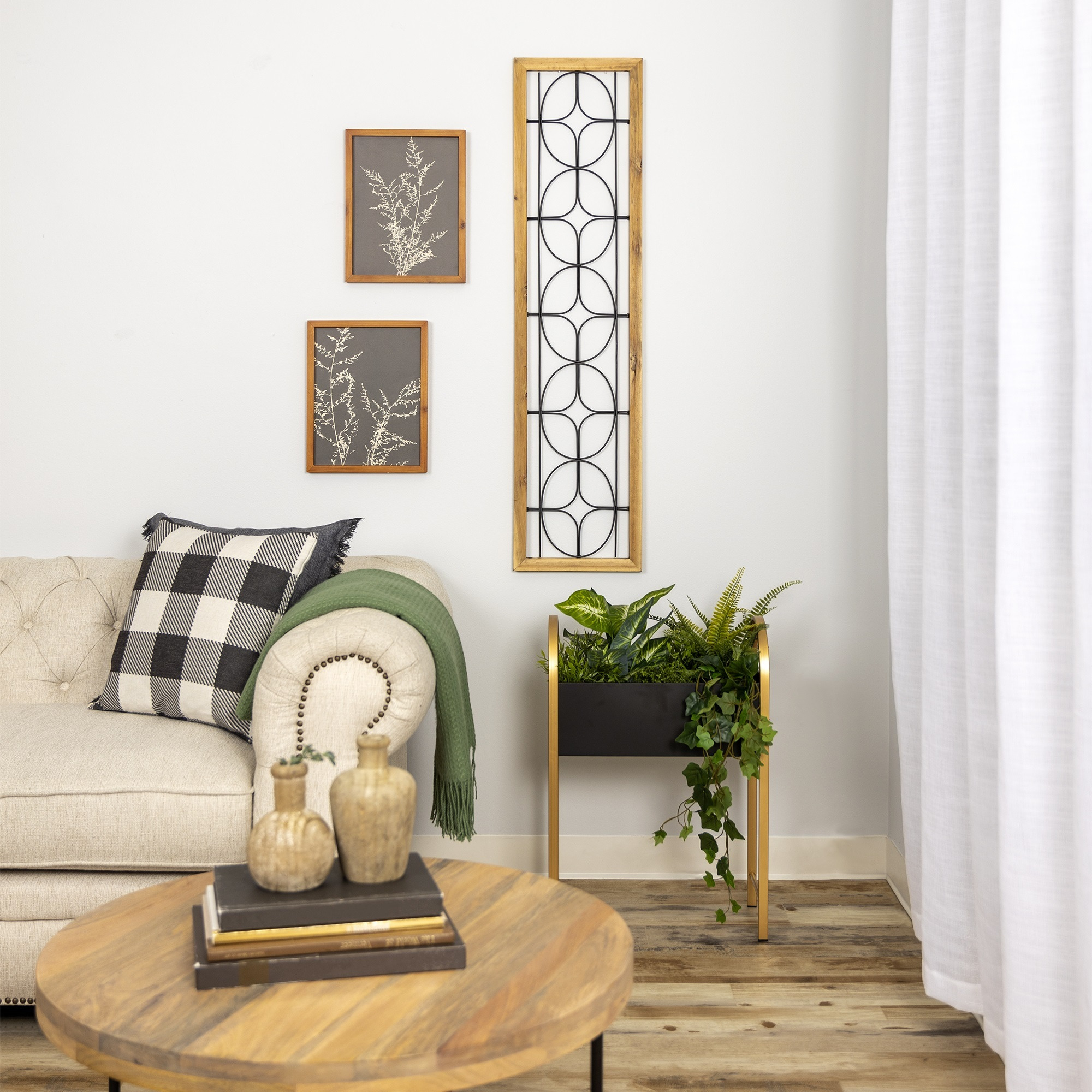 Stratton Home Decor Modern Farmhouse Set of 2 Botanical Wildflowers Framed Wall Art