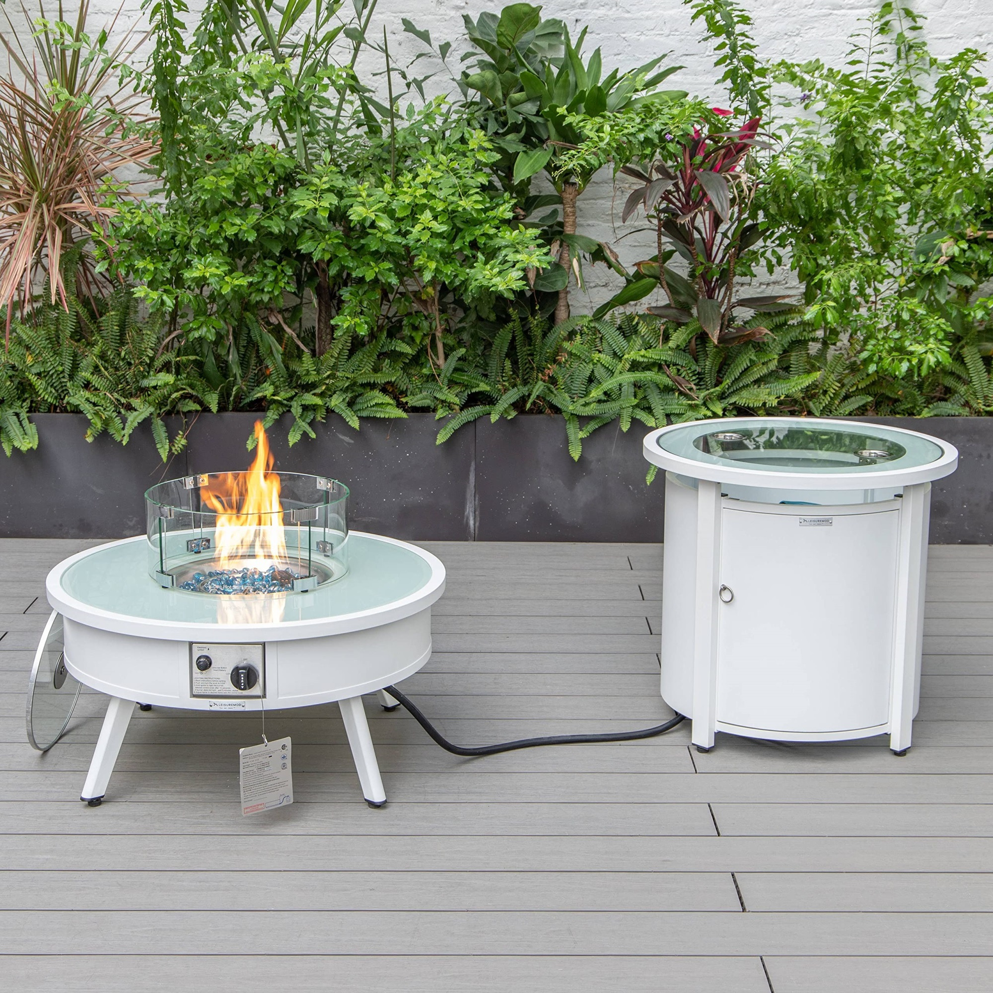 LeisureMod Walbrooke Modern White Patio Conversation With Round Fire Pit & Tank Holder