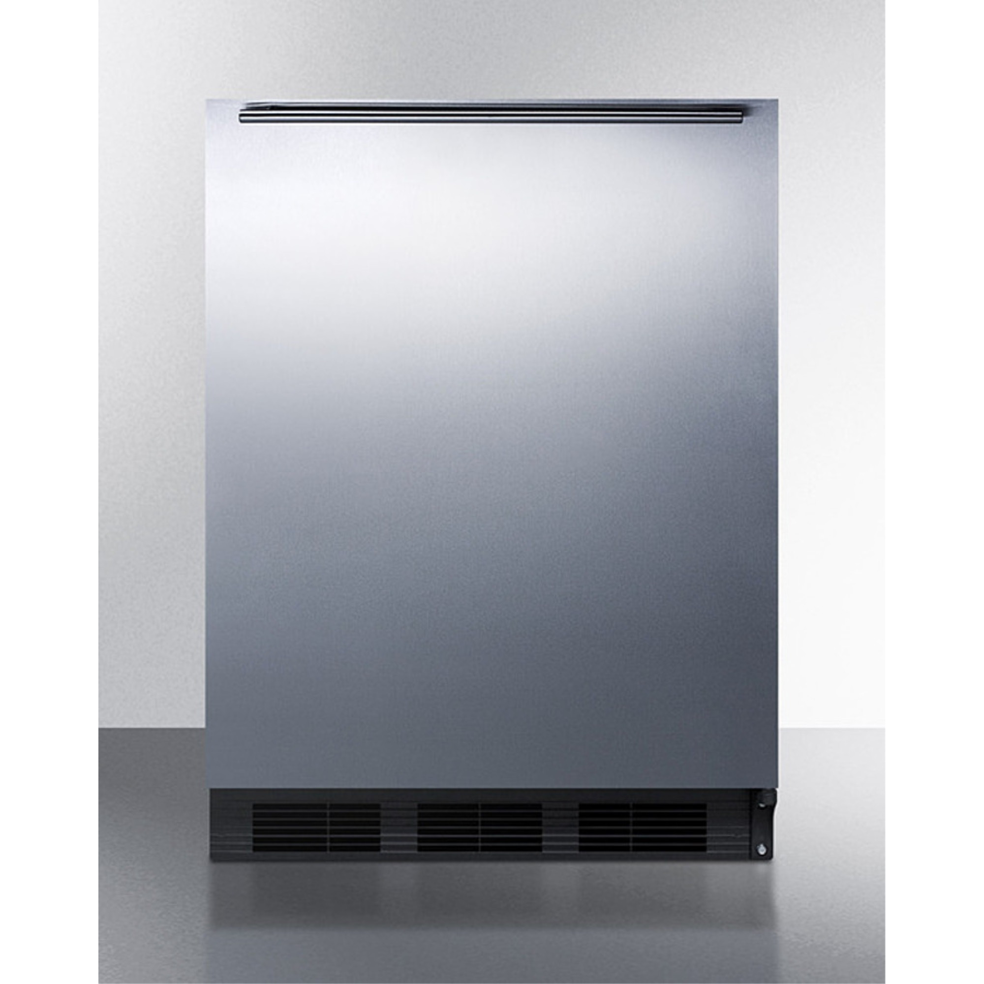 ADA compliant all-refrigerator for freestanding general purpose use, auto defrost w/SS door, horizontal handle, and black cabinet