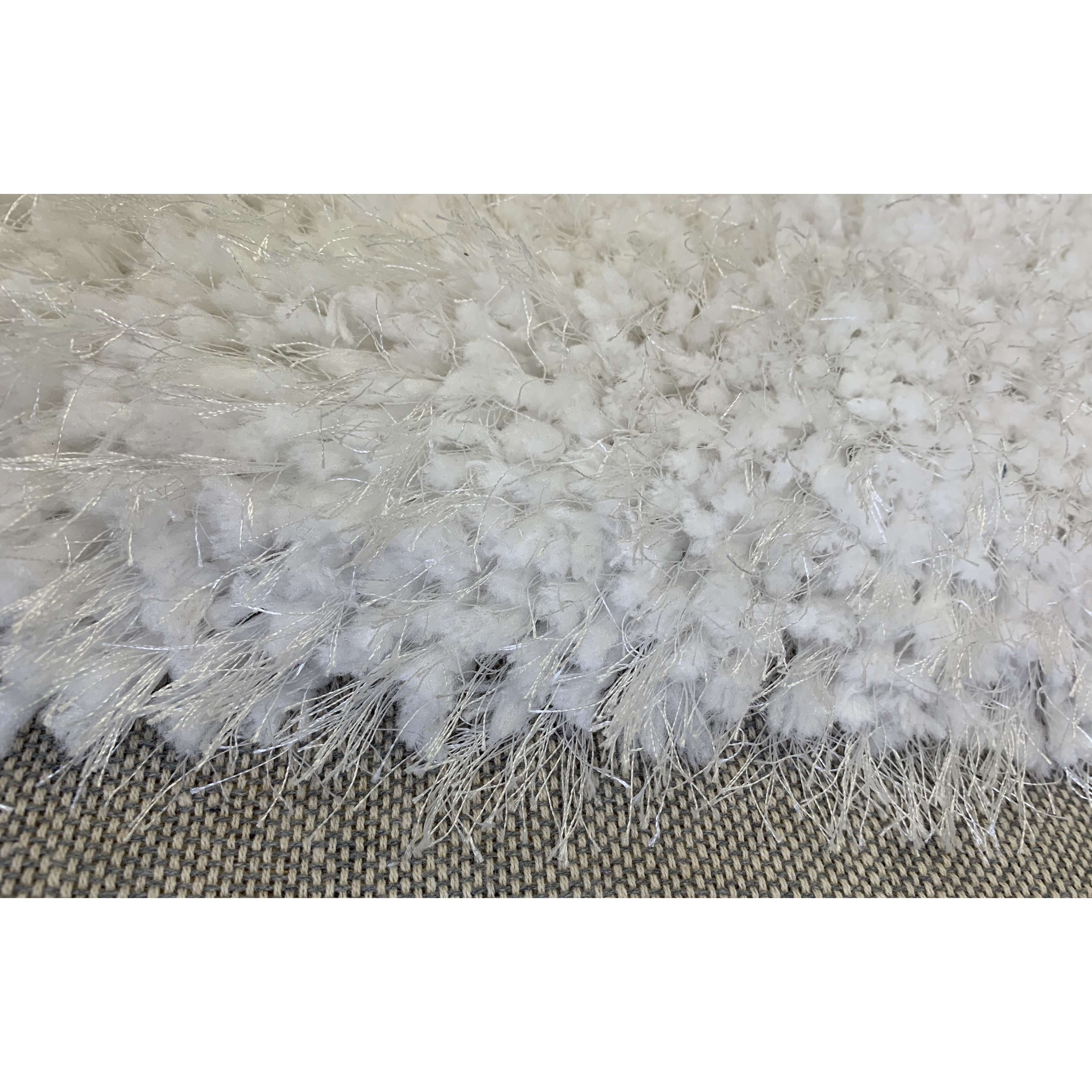 ROYALSHAG-White ~ ROY-401 5x7