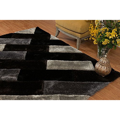United Weavers Finesse Chichi Black Accent Rug  1'10 X 3'