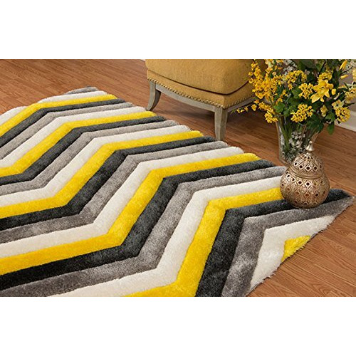United Weavers Finesse Mellow Yellow Oversize Rug   7'10 X 10'6