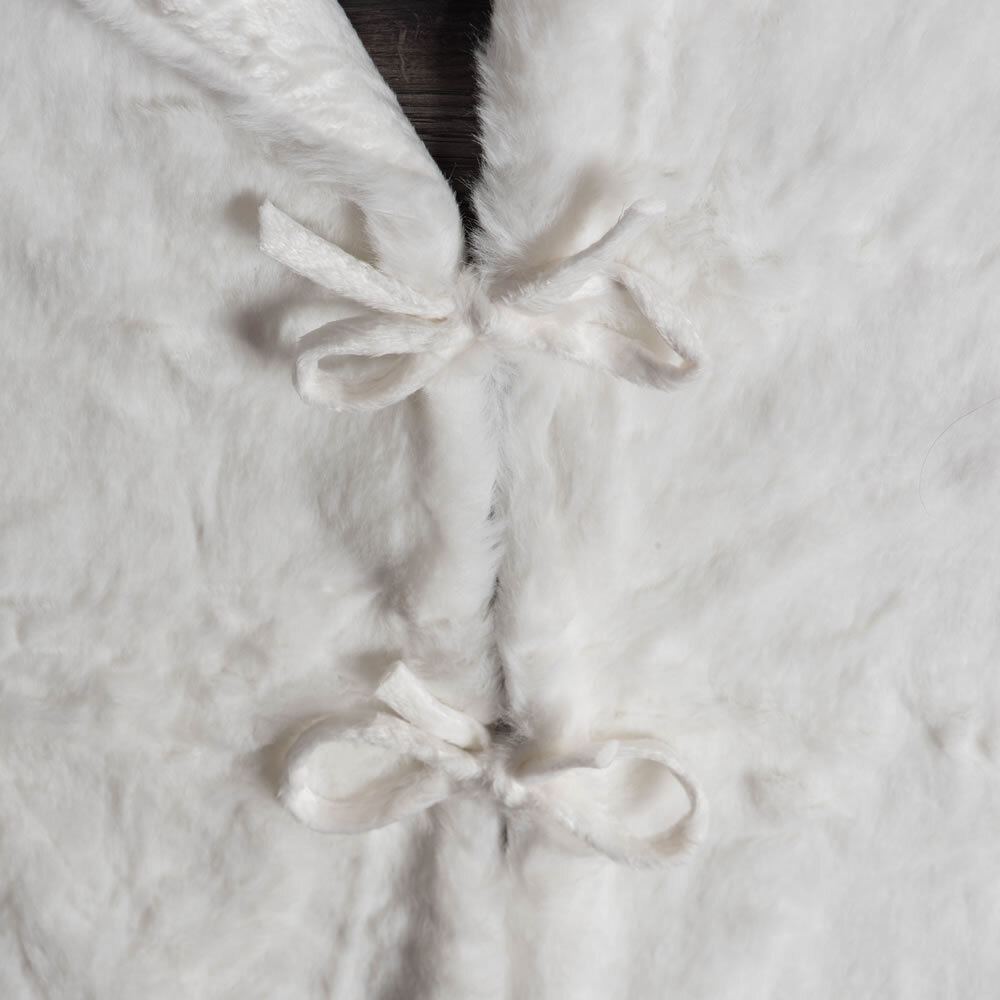 Vickerman 60" Snow Fox Collection Tree Skirt - QTX17721