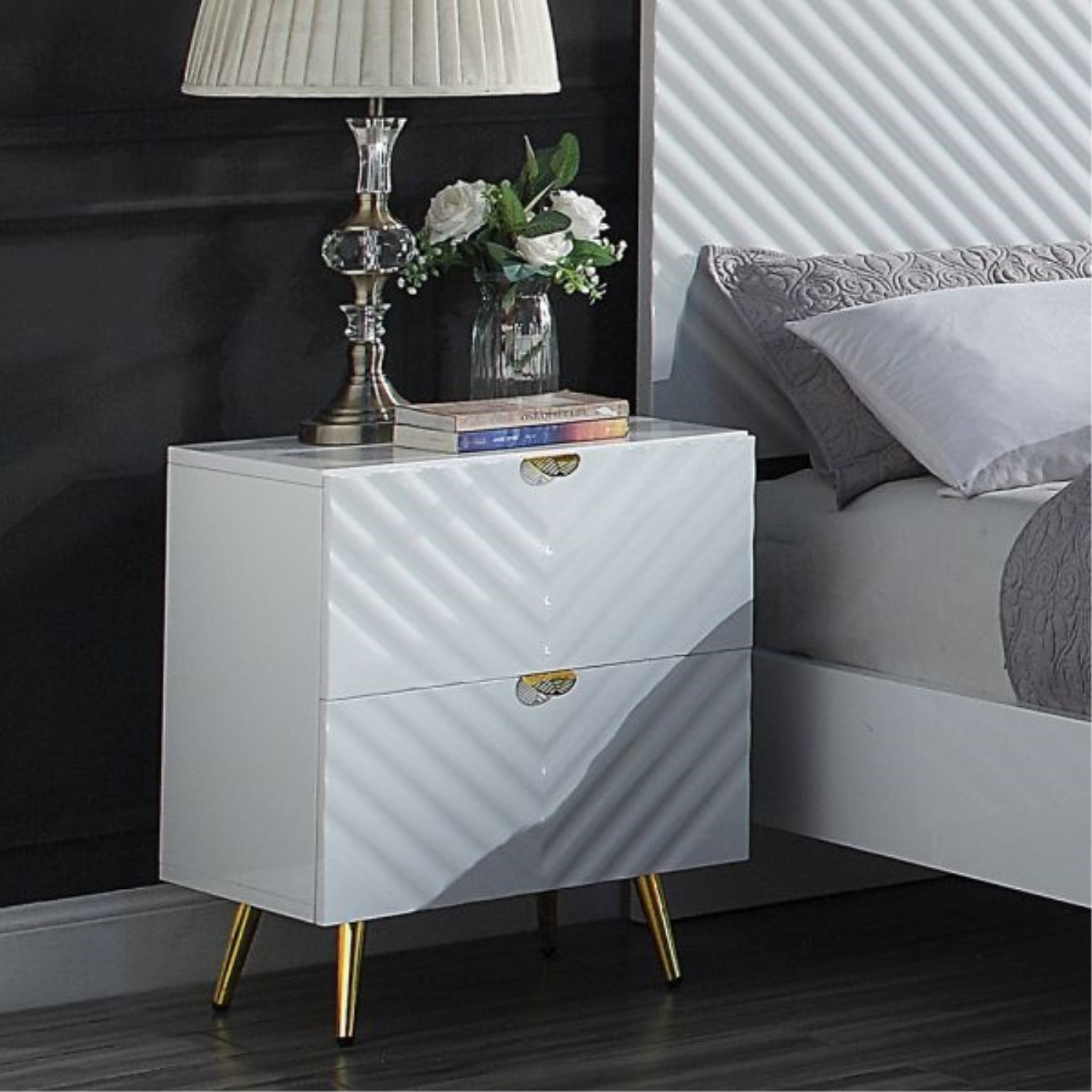 BD01035 - Nightstand, White High Gloss Finish - Gaines