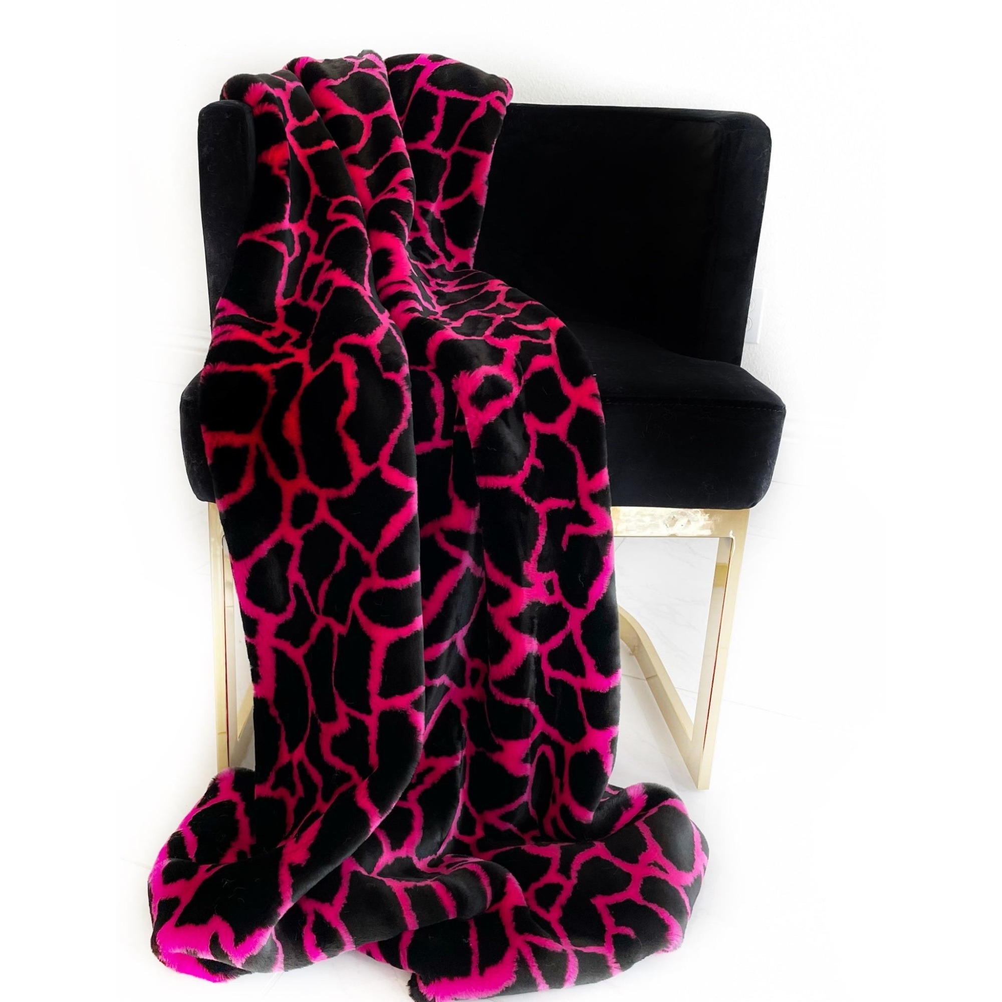 Plutus Pink Black Plush Faux Fur Luxury Throw Blanket