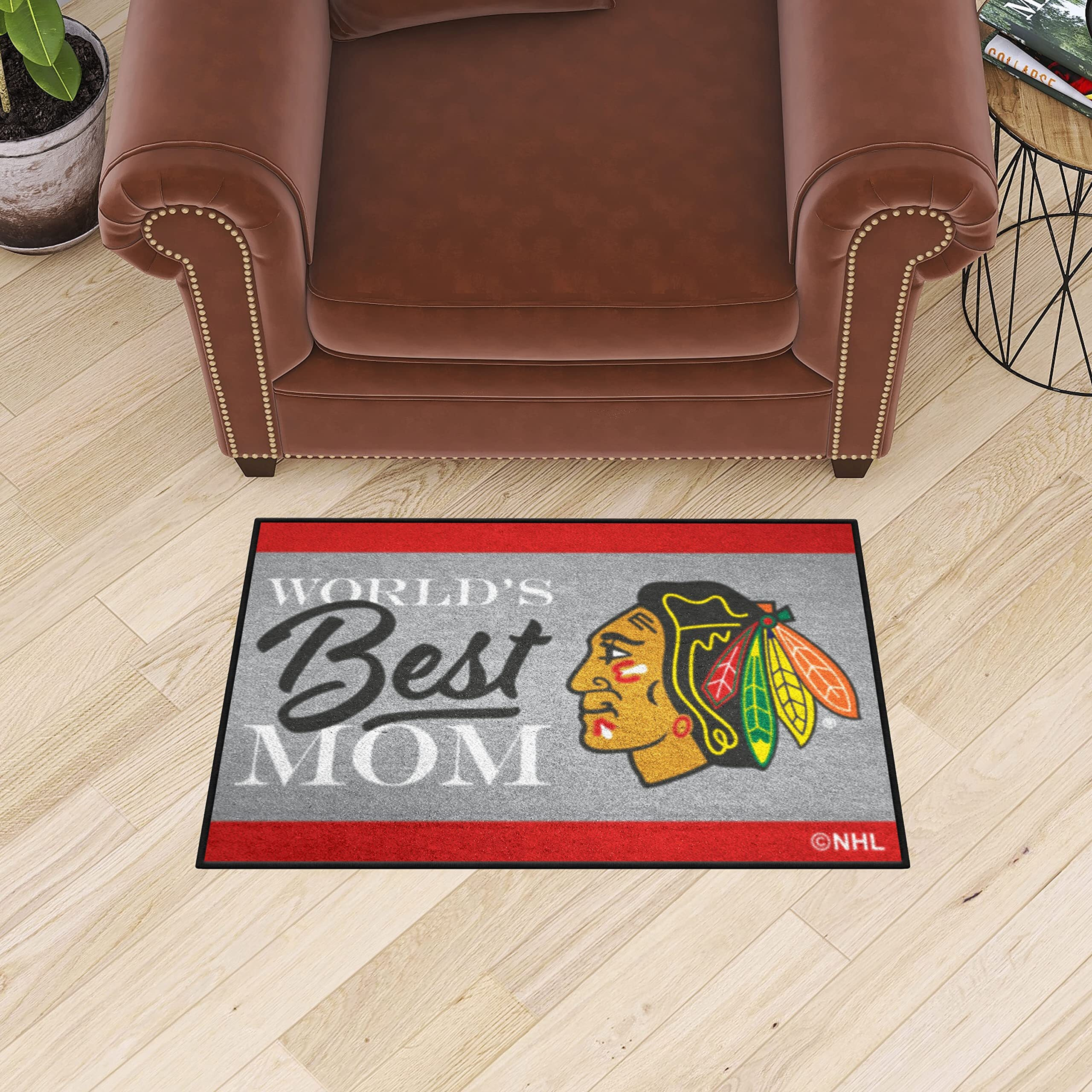Chicago Blackhawks World's Best Mom Starter Mat Accent Rug - 19in. x 30in.