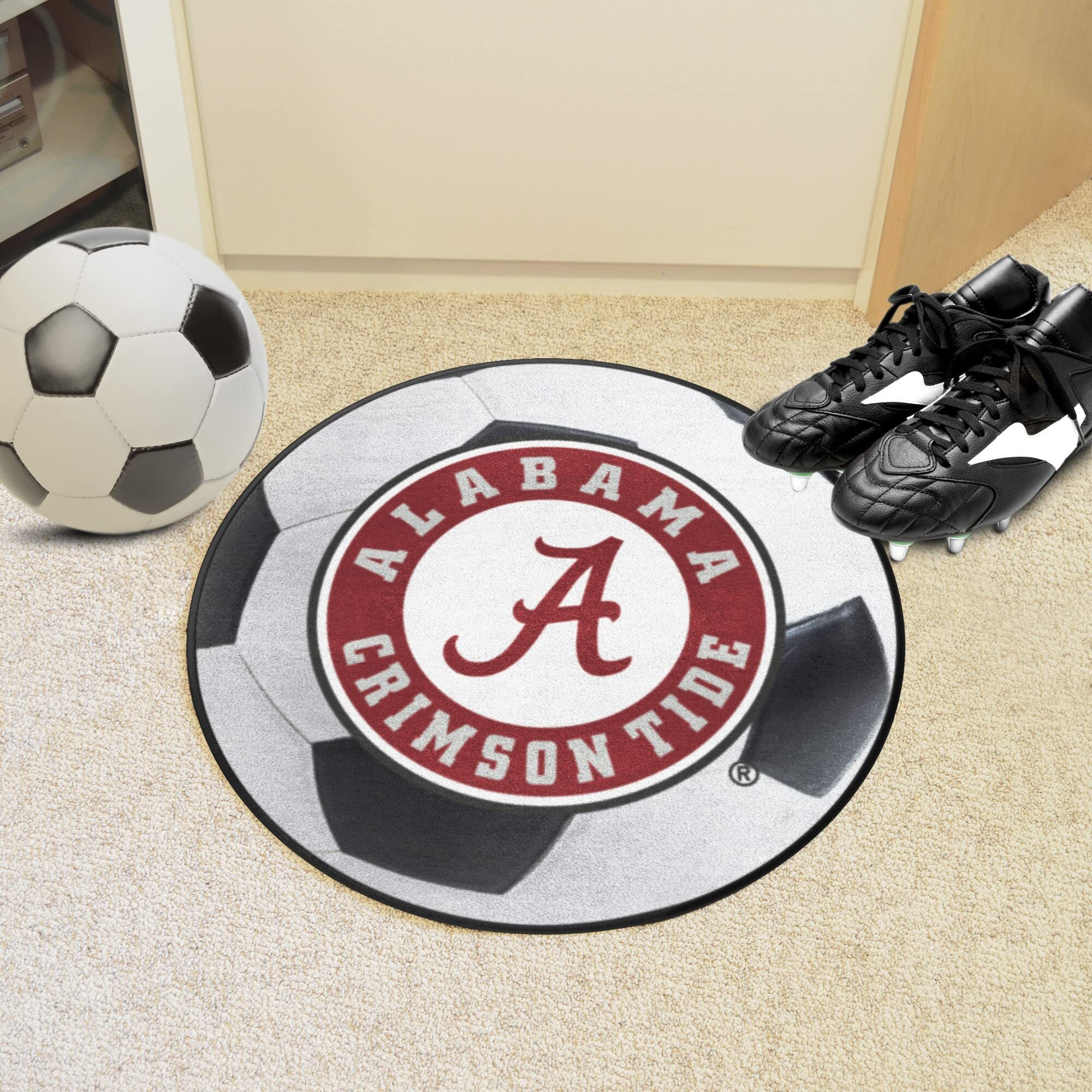 Alabama Crimson Tide Soccer Ball Rug, Round Logo - 27in. Diameter