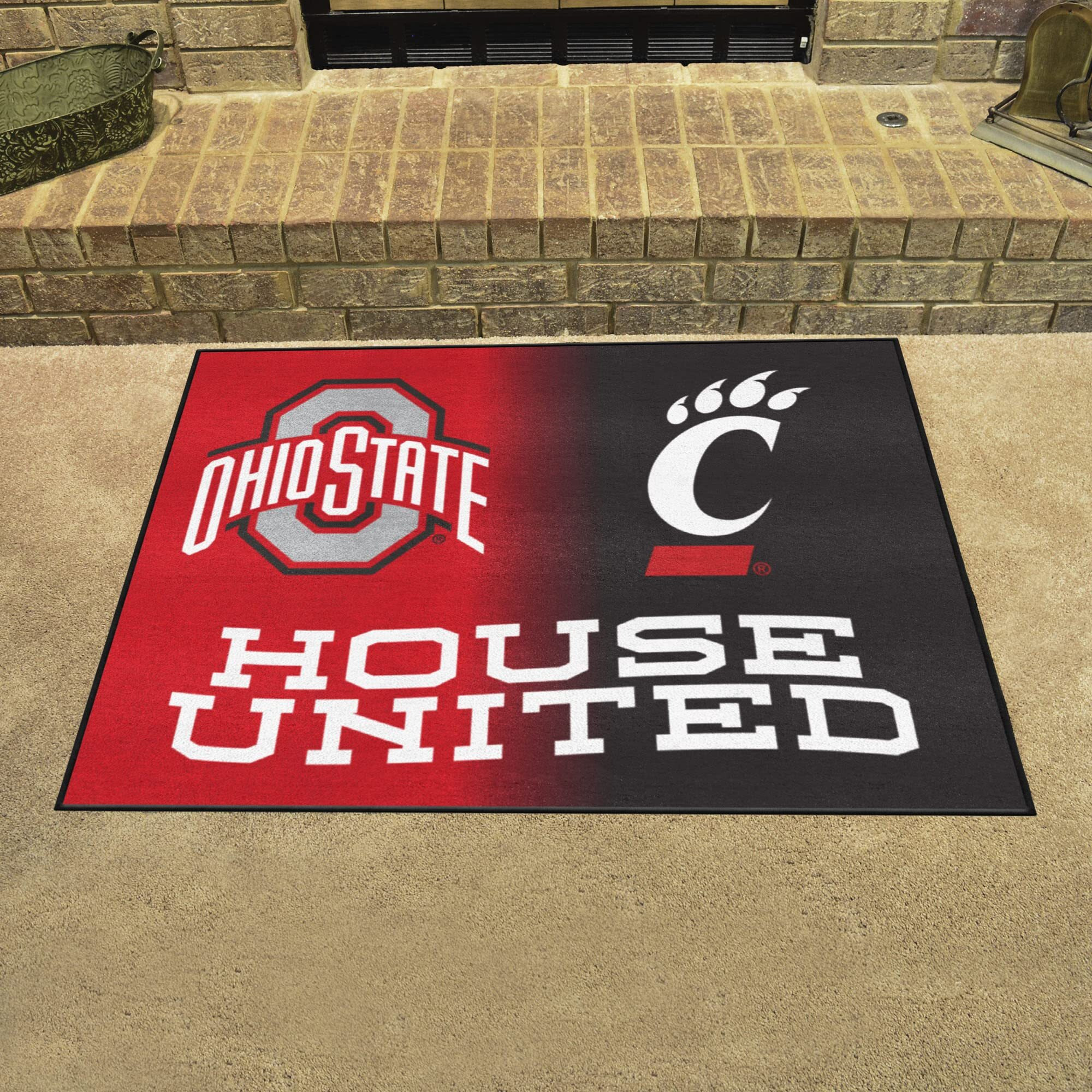 Ohio State / Cincinnati House United Rug - 34 in. x 42.5 in.