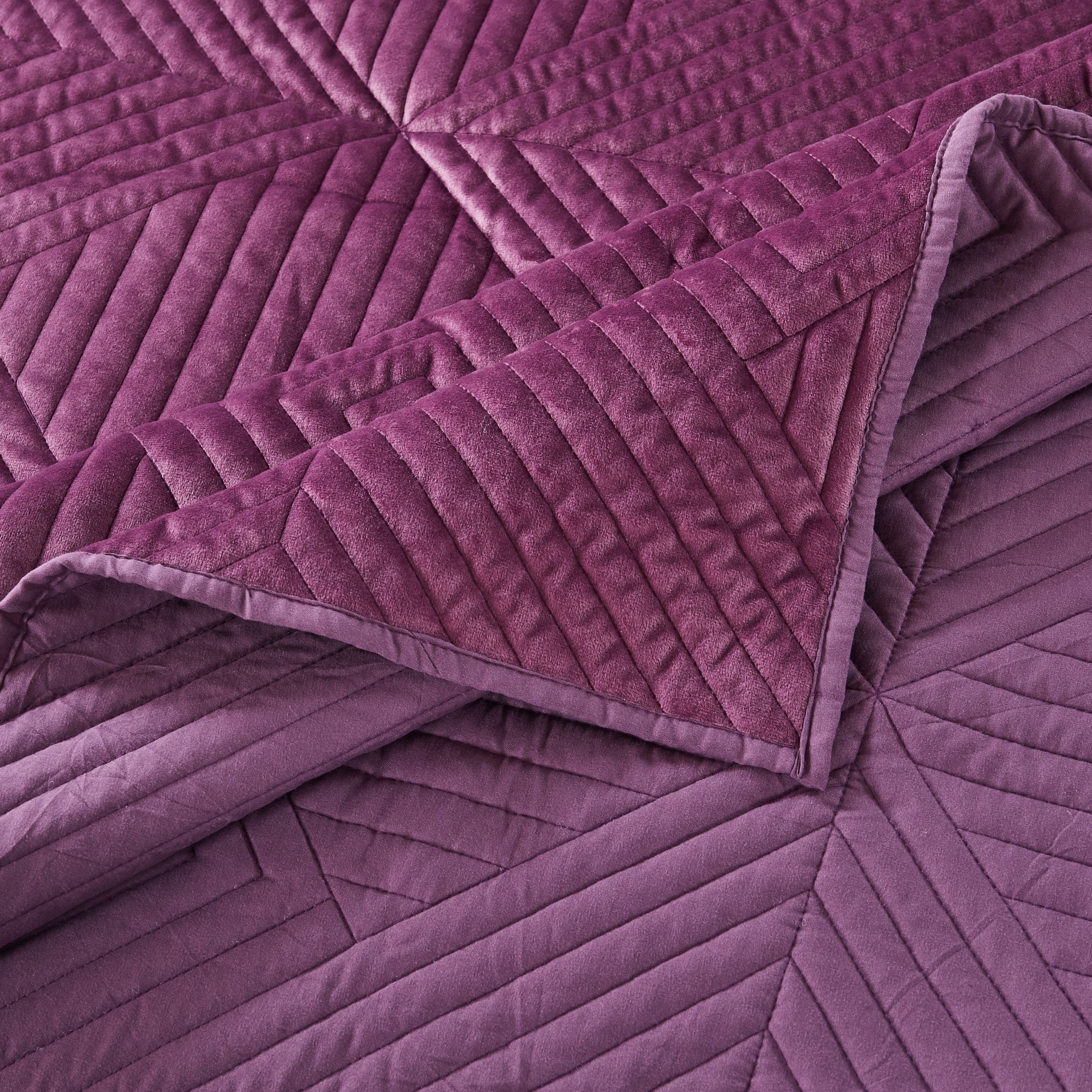 Rio 60 Inch Quilted Throw Blanket, Diamond Stitching, Purple Dutch Velvet