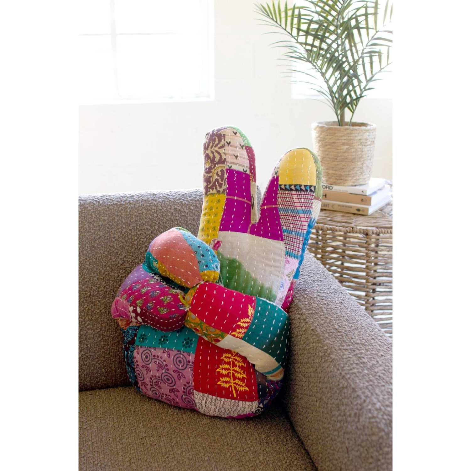 KANTHA HAND PEACE SIGN PILLOW