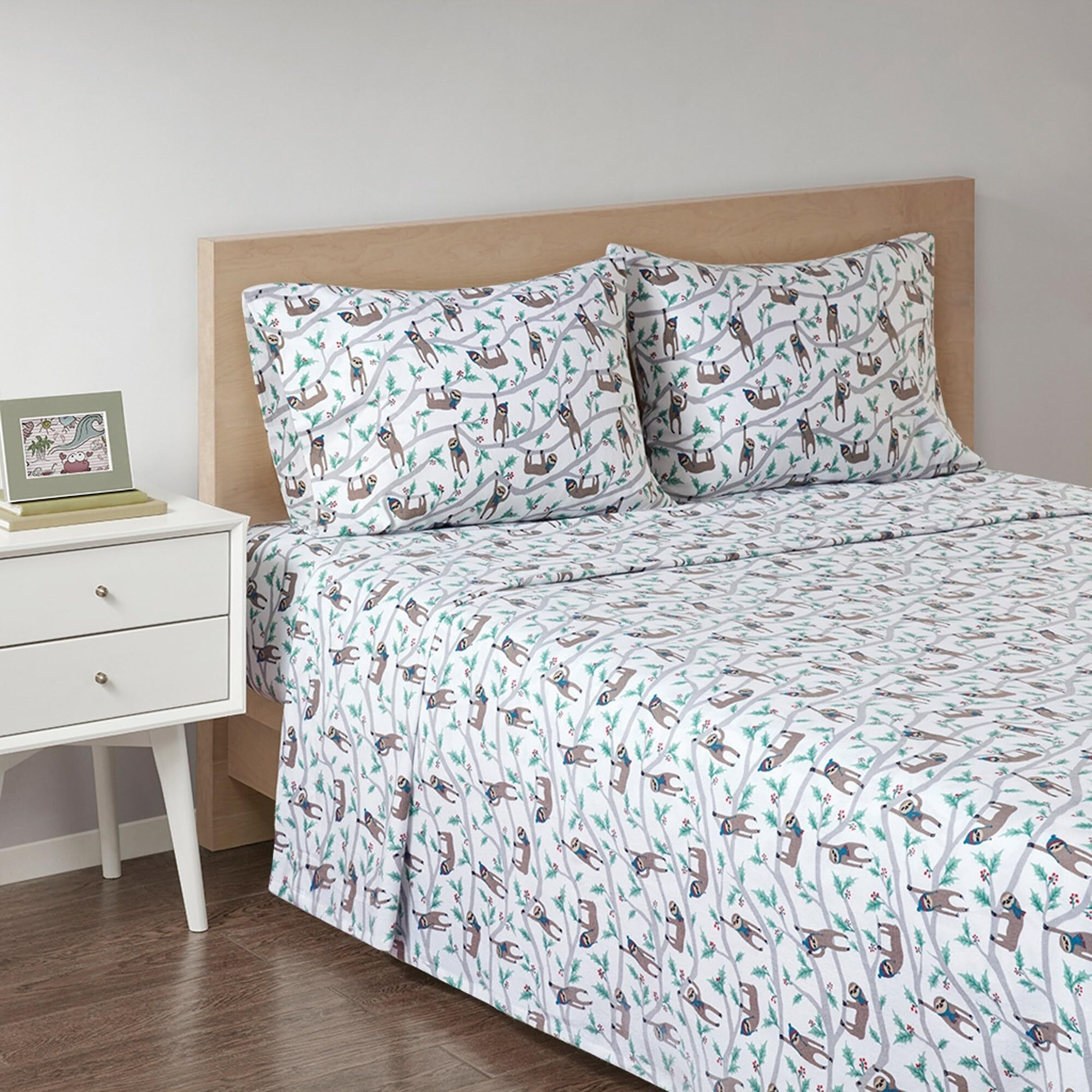 Soft Cotton Flannel Sheet Set - Warm, Cozy, and Stylish Bedding with Variety of Prints - OEKO-TEX Certified for Safety and Comfort - Includes Flat Sheet, Fitted Sheet, and Pillowcases