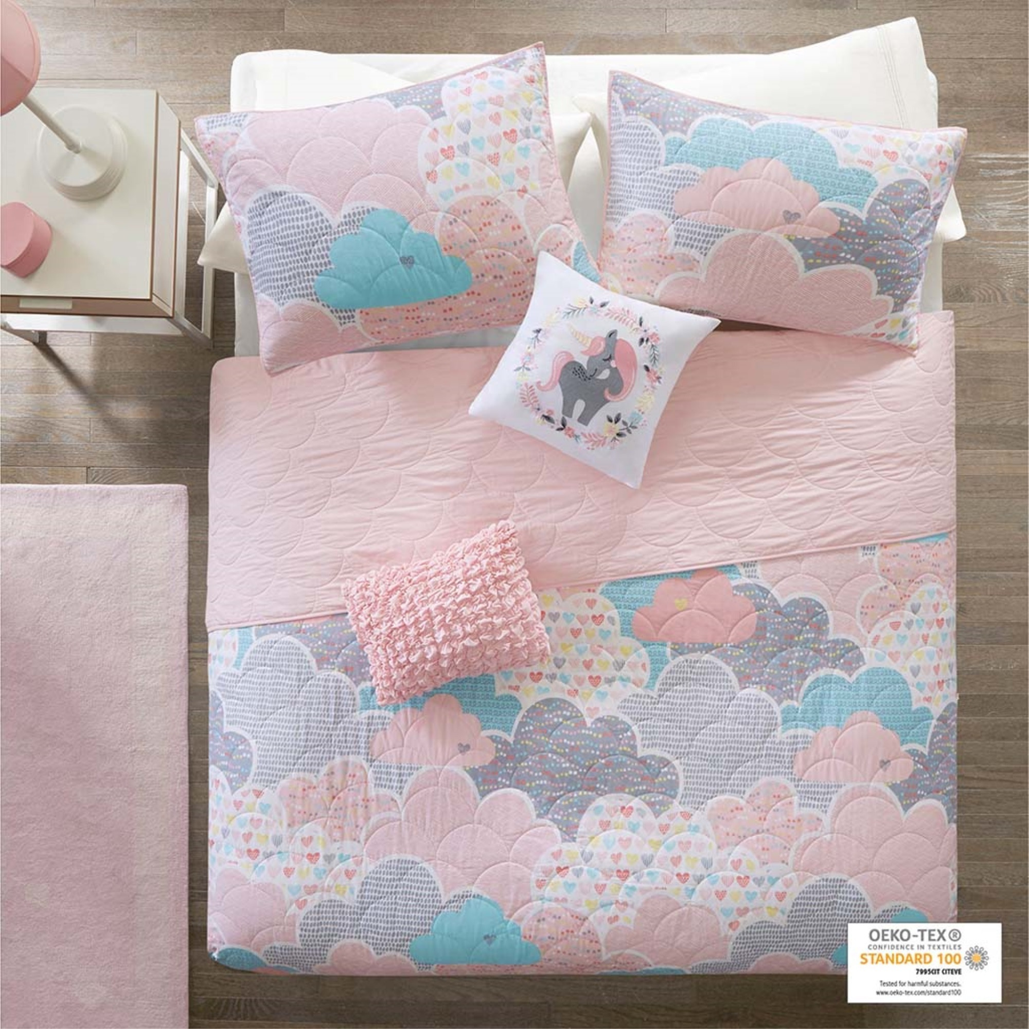 Ergode Cotton Reversible Quilt Set - Charming Ergode Motif, Hypoallergenic, OEKO-TEX Certified, Antimicrobial Treatment, Includes Decorative Pillows.