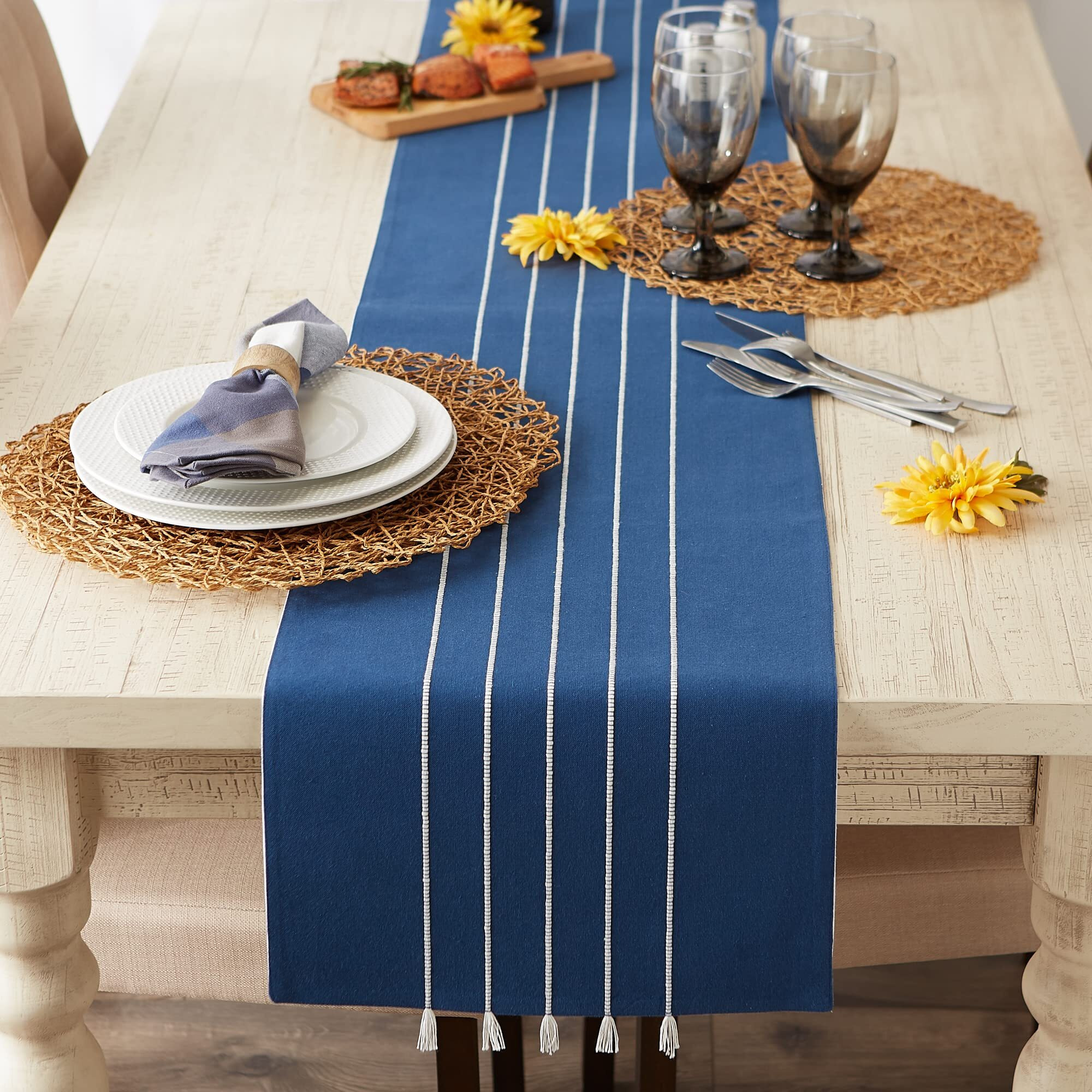 NAVY/OFF-WHITE STRIPE TASSEL TABLE RUNNER 14x108