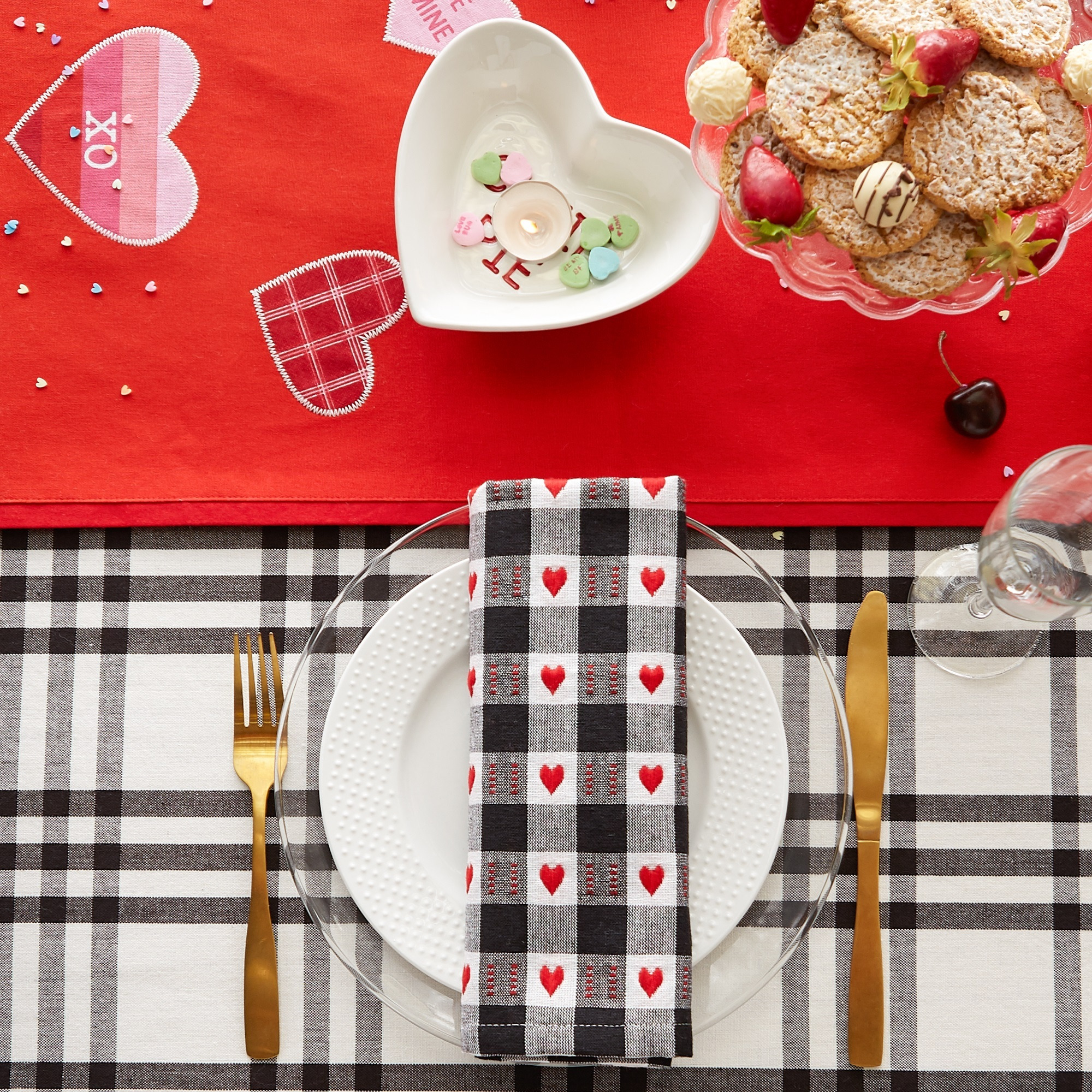 HEARTS DOBBY CHECK NAPKIN SET/6