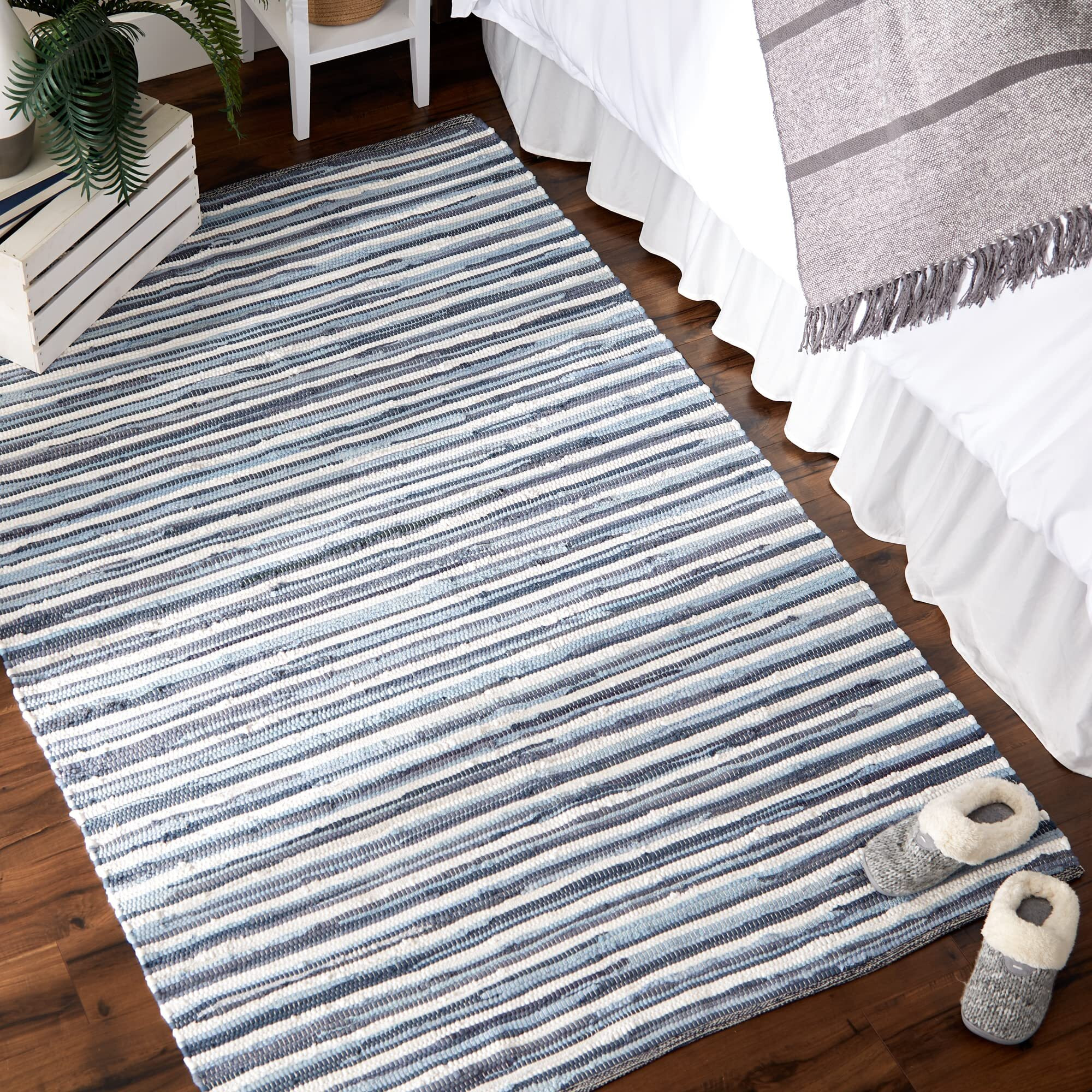 STONEWASH BLUE SLIM STRIPE COTTON CHINDI RUG 4x6FT