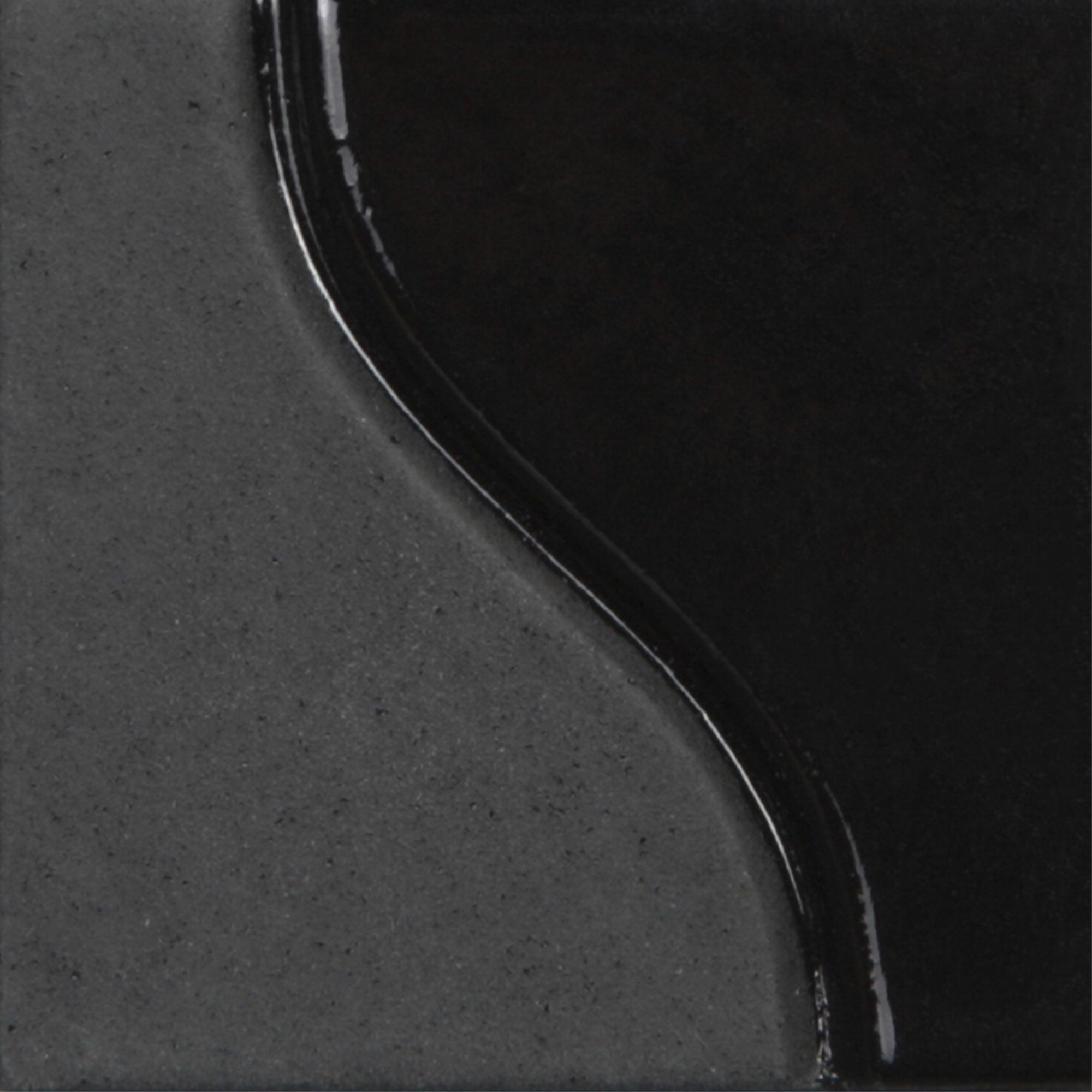 Sax True Flow Underglaze, Black, 1 Gallon