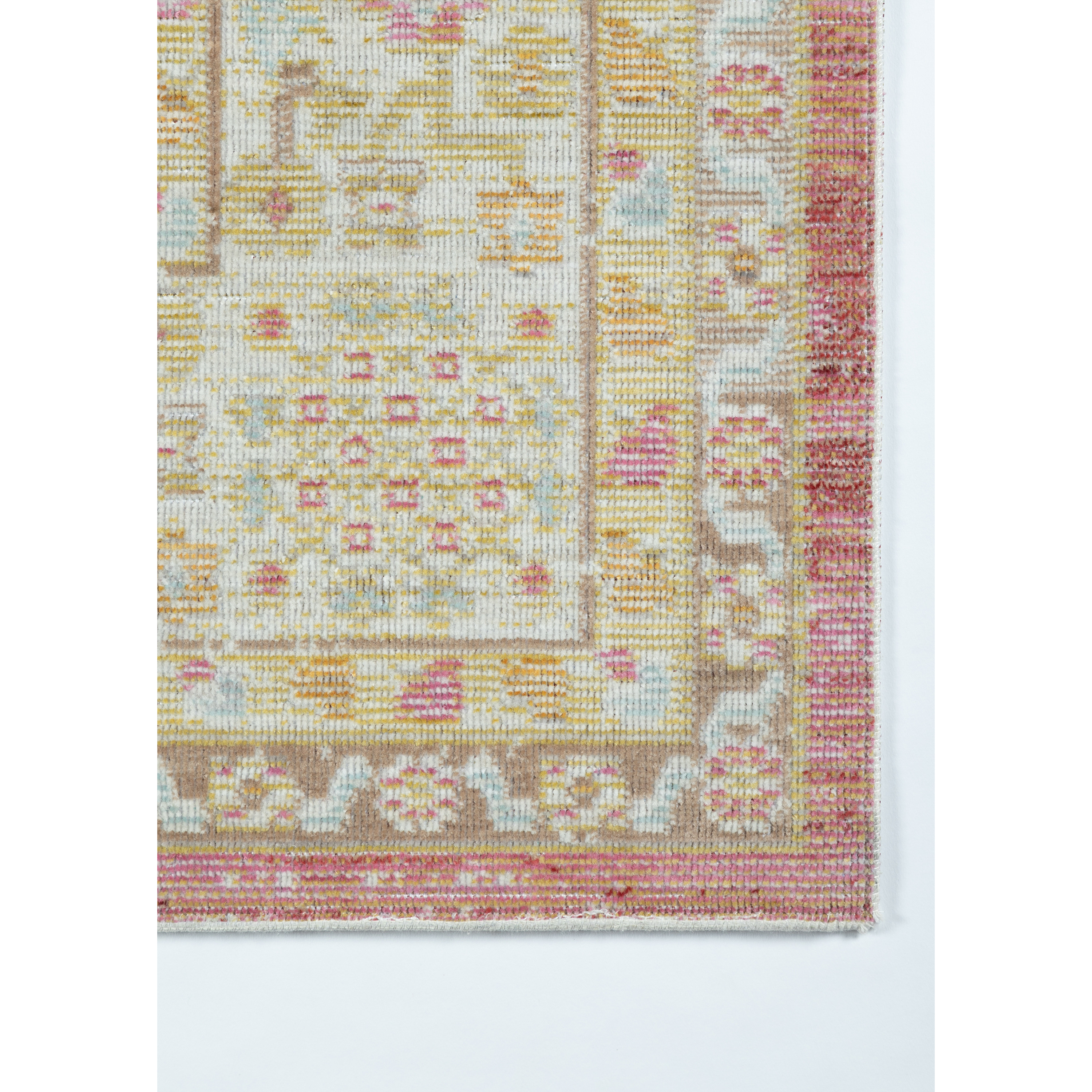 Momeni Isabella ISA-8 Pink  2'7" X 8' Runner