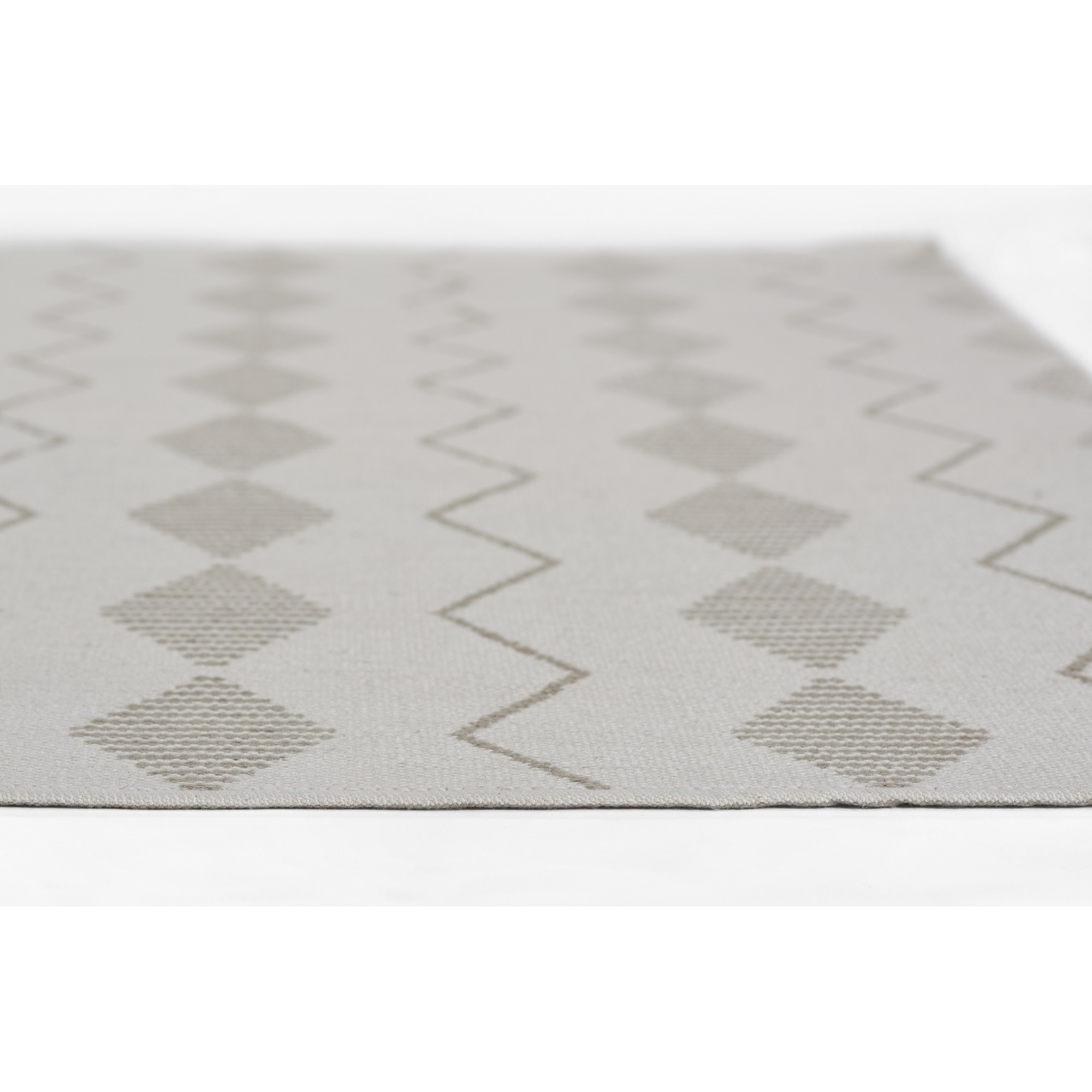 Novogratz Malmo MLO-3 Diamond/Ivory -5' X 7'6"