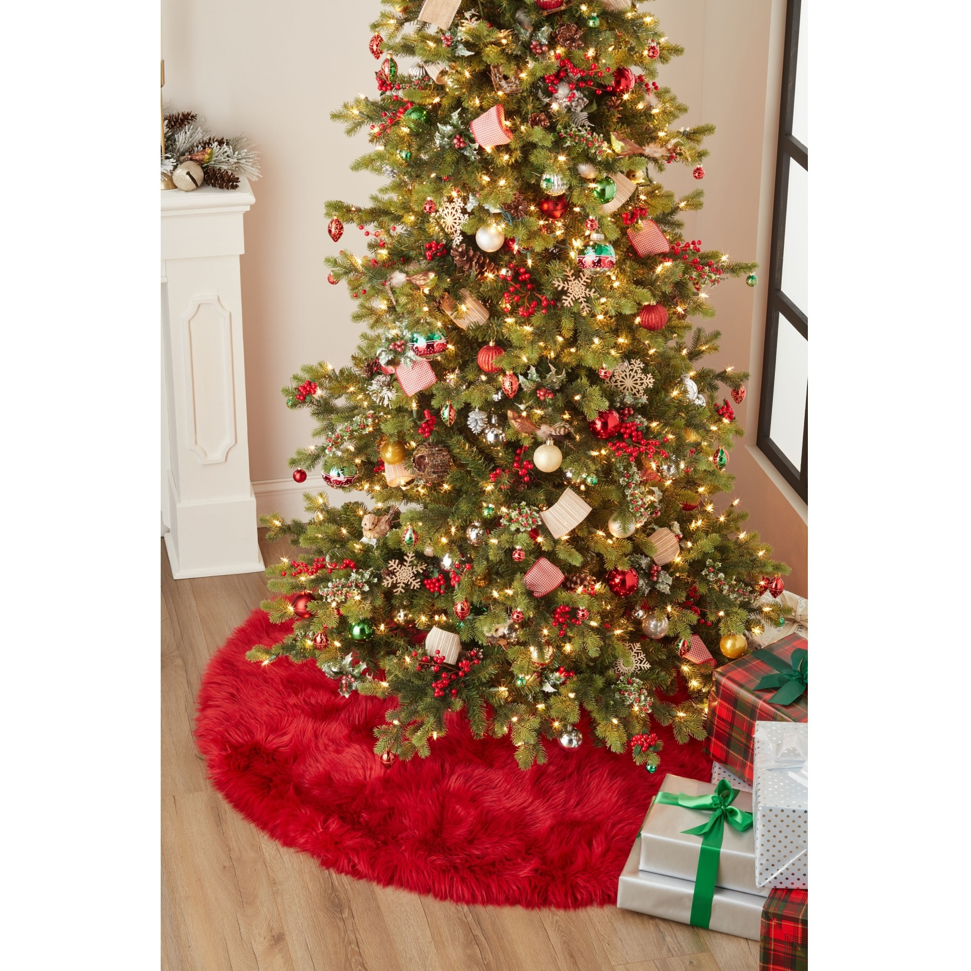Momeni Furry Tree Skirt Machine Made Area Rug in Red Round 5' X 5'