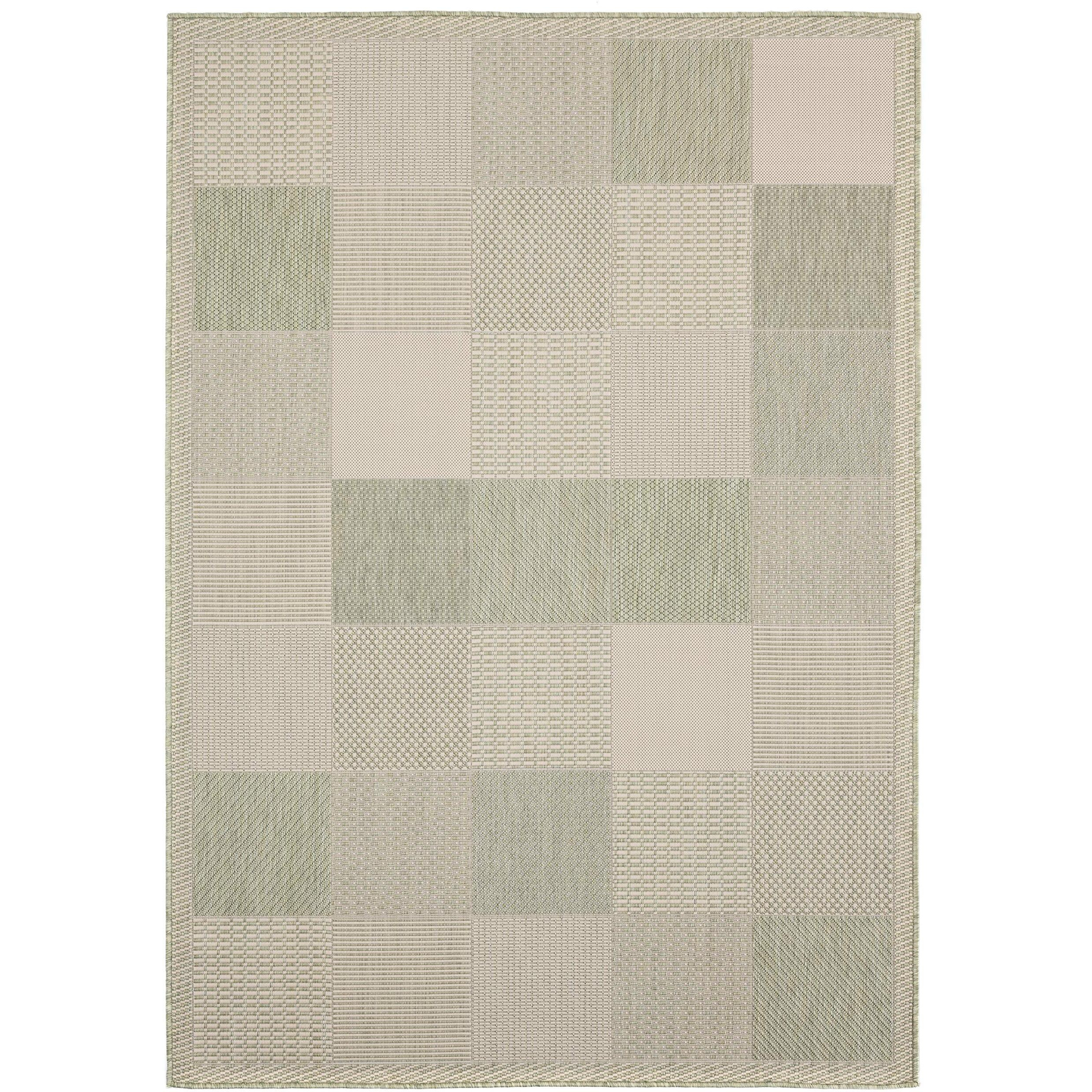 United Weavers of America 3900 10745 69 5 ft. 3 in. x 7 ft. 6 in. Augusta Grand Anse Green Rectangle Area Rug