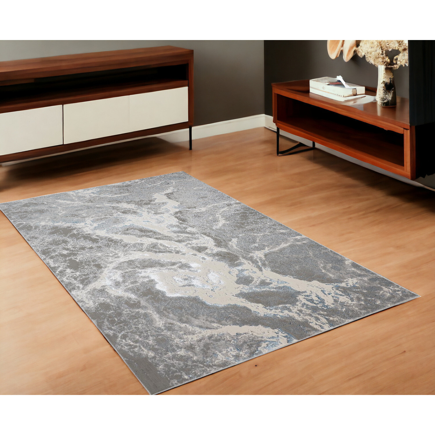 4' X 6' Gray and Ivory Abstract Power Loom Area Rug