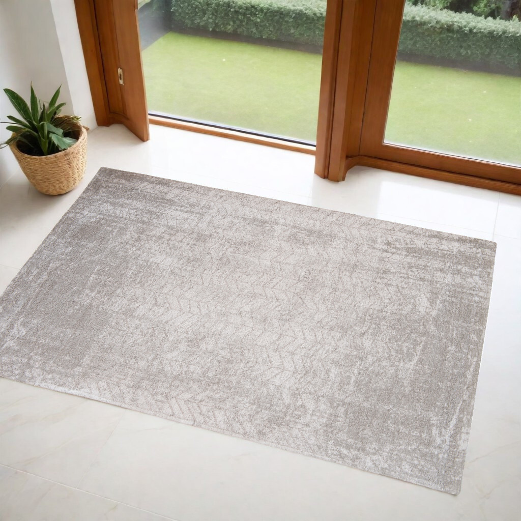 3' X 5' Gray and White Chevron Non Skid Area Rug
