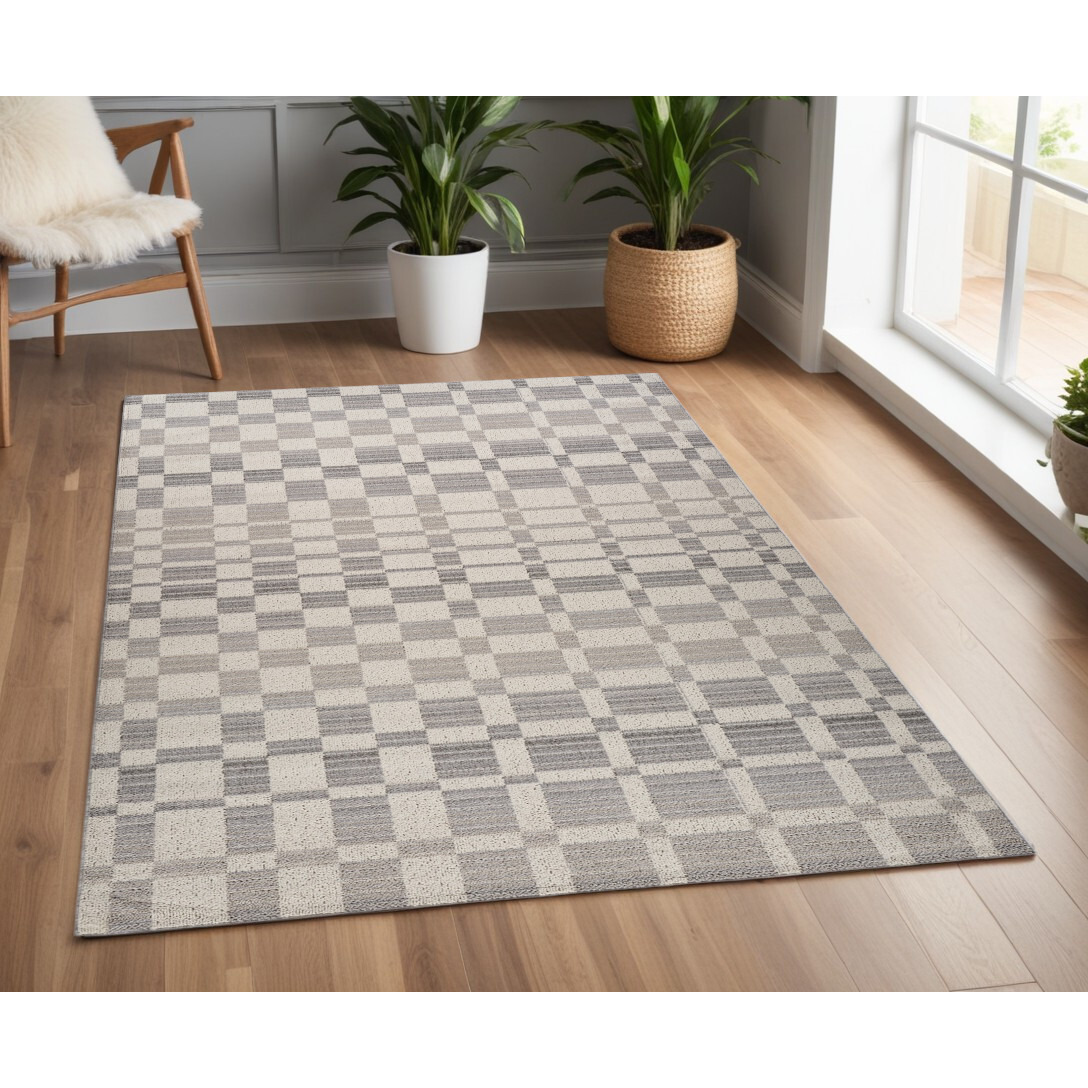 4' X 6' Gray and Beige Checkered Distressed Area Rug
