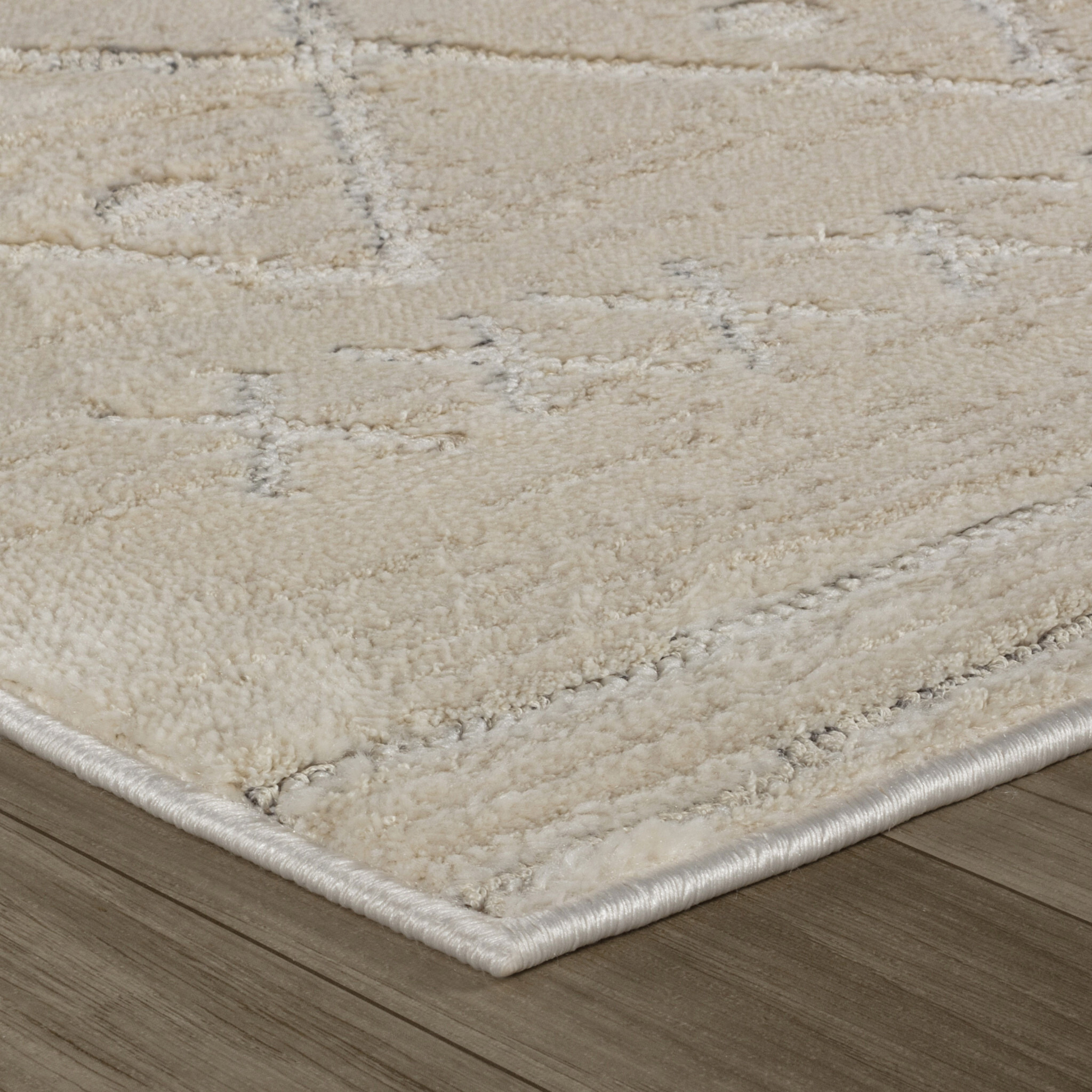 7' X 10' Gray and Beige Abstract Distressed Area Rug