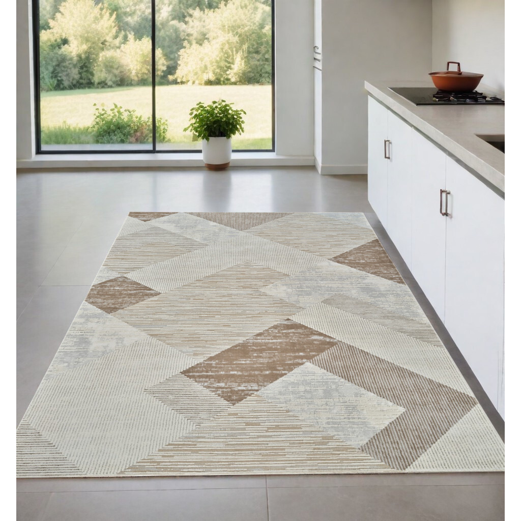 4' X 6' Beige and Brown Abstract Distressed Area Rug