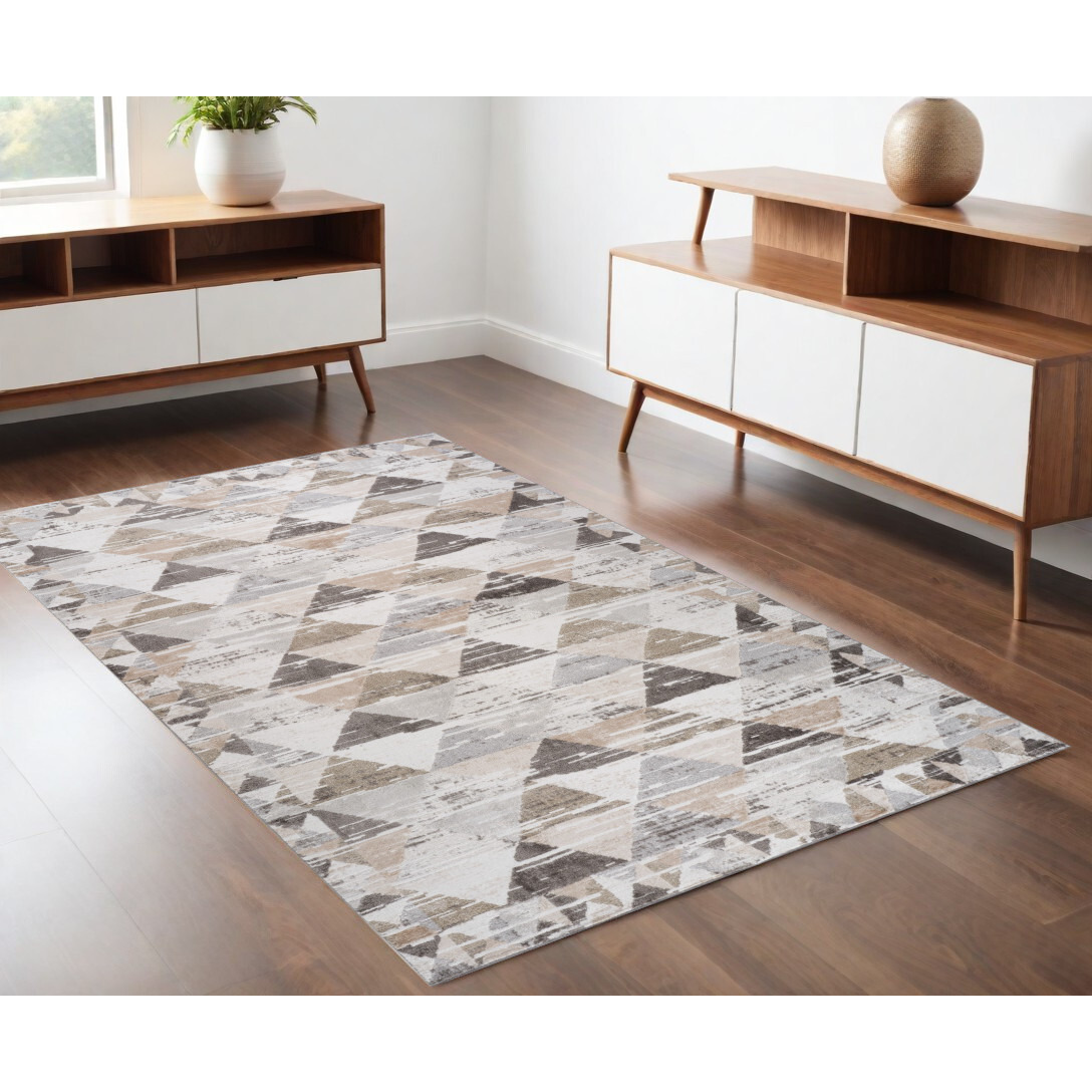 4' X 6' Beige and Brown Abstract Distressed Area Rug
