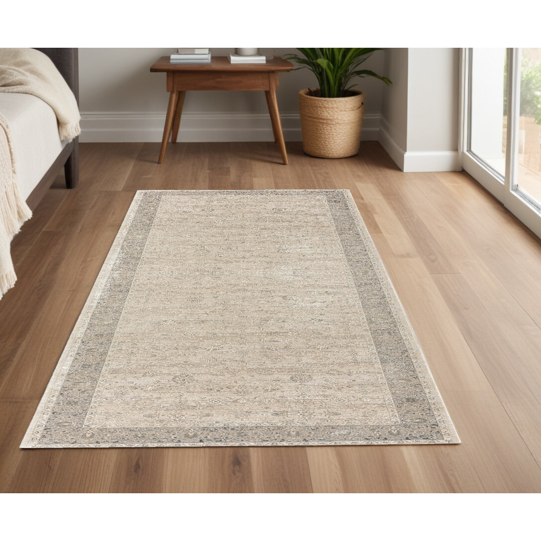 4' X 6' Beige and Gray Medallion Area Rug