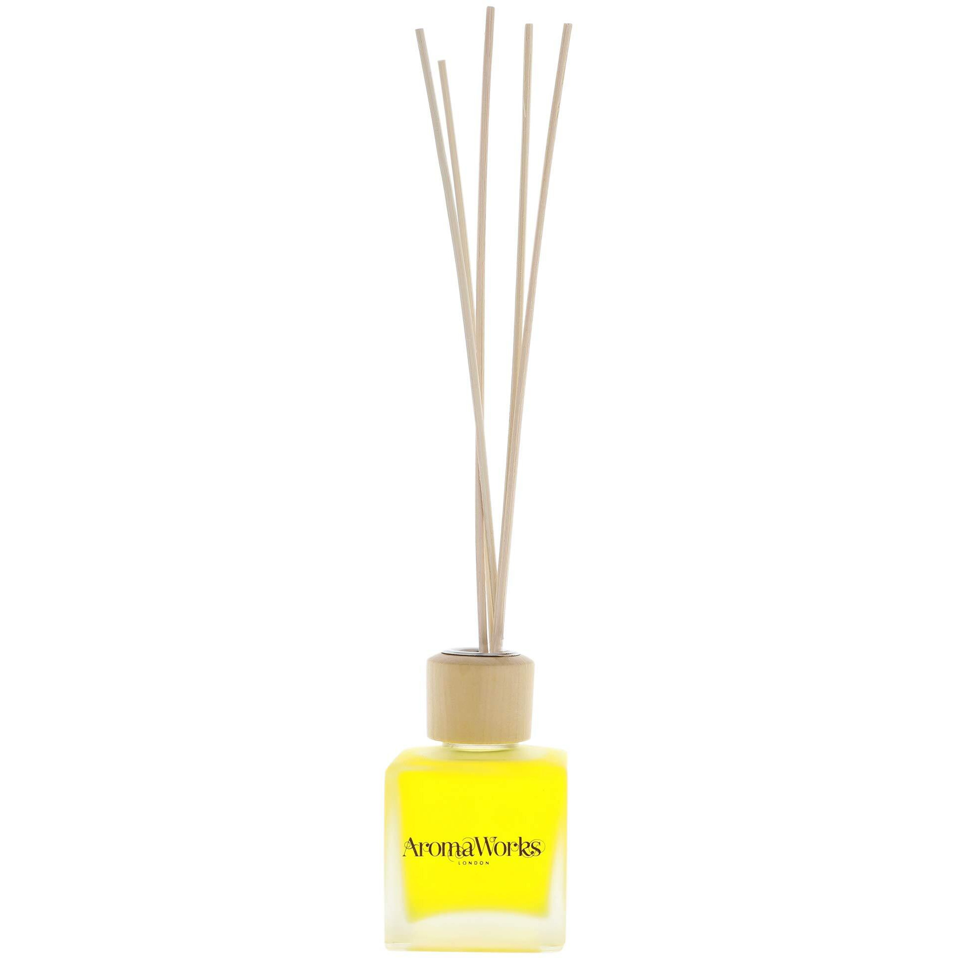 Light Reed Diffuser - Basil and Lime by Aromaworks for Unisex - 3.4 oz Reed Diffusers