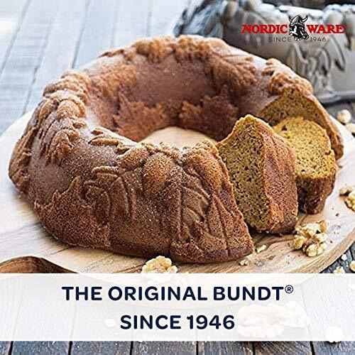 Nordic Ware Autumn Wreath Bundt Pan, Bronze, 10 Cups, Silver