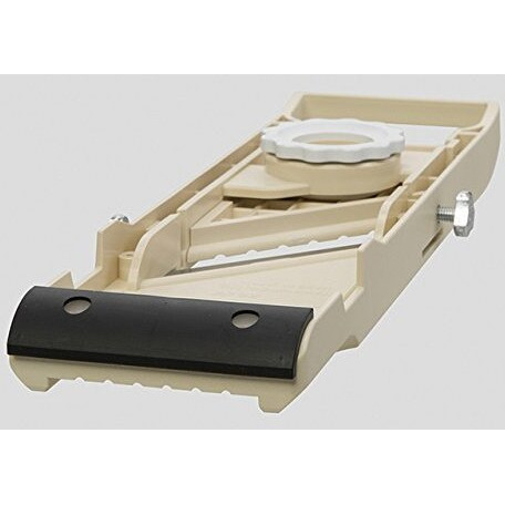 Benriner Mandoline Slicer, With 4 Japanese Stainless Steel Blades, Beige