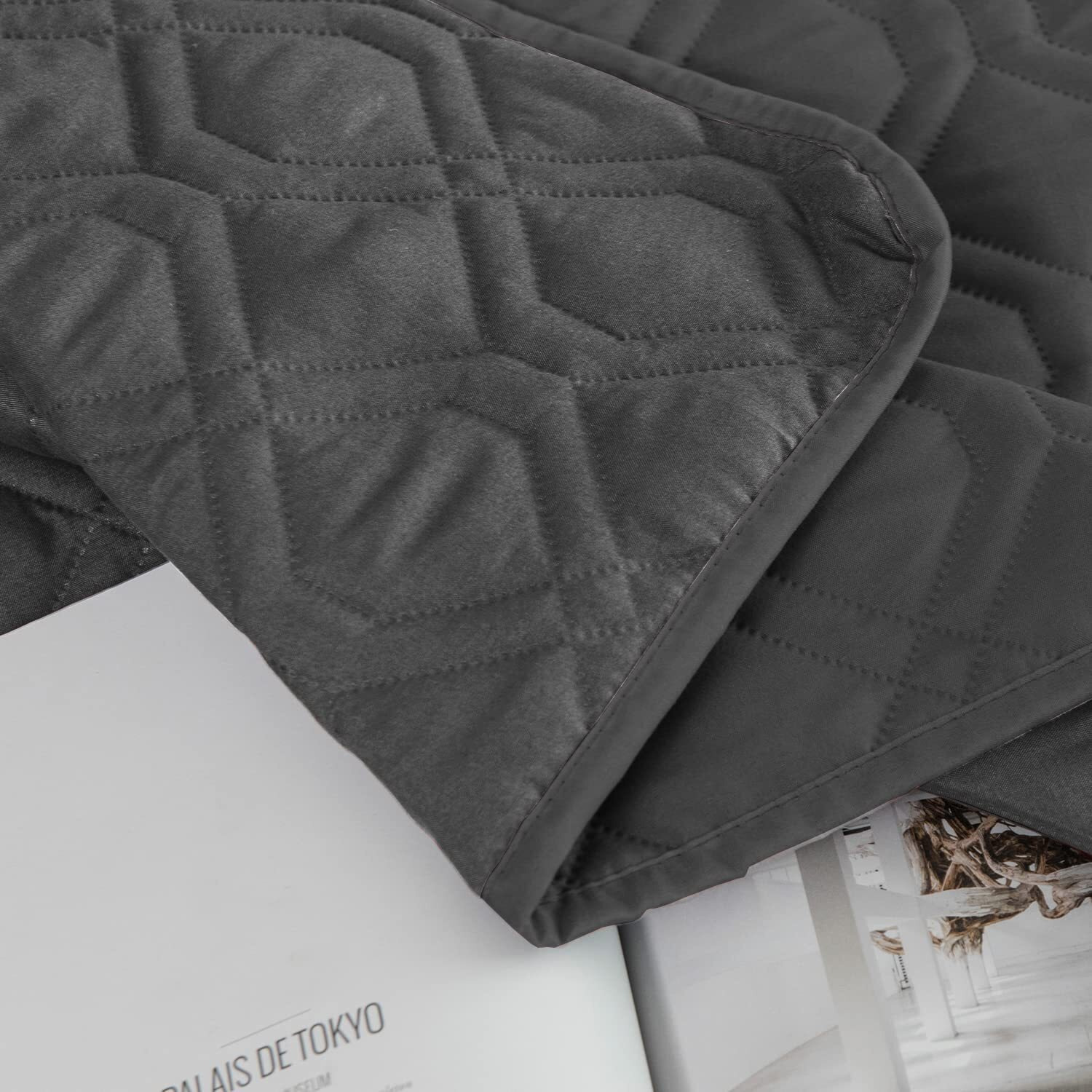 Ameritex Waterproof Blanket Reversible Dog Bed Cover Pet Blanket For Furniture Bed Couch Sofa