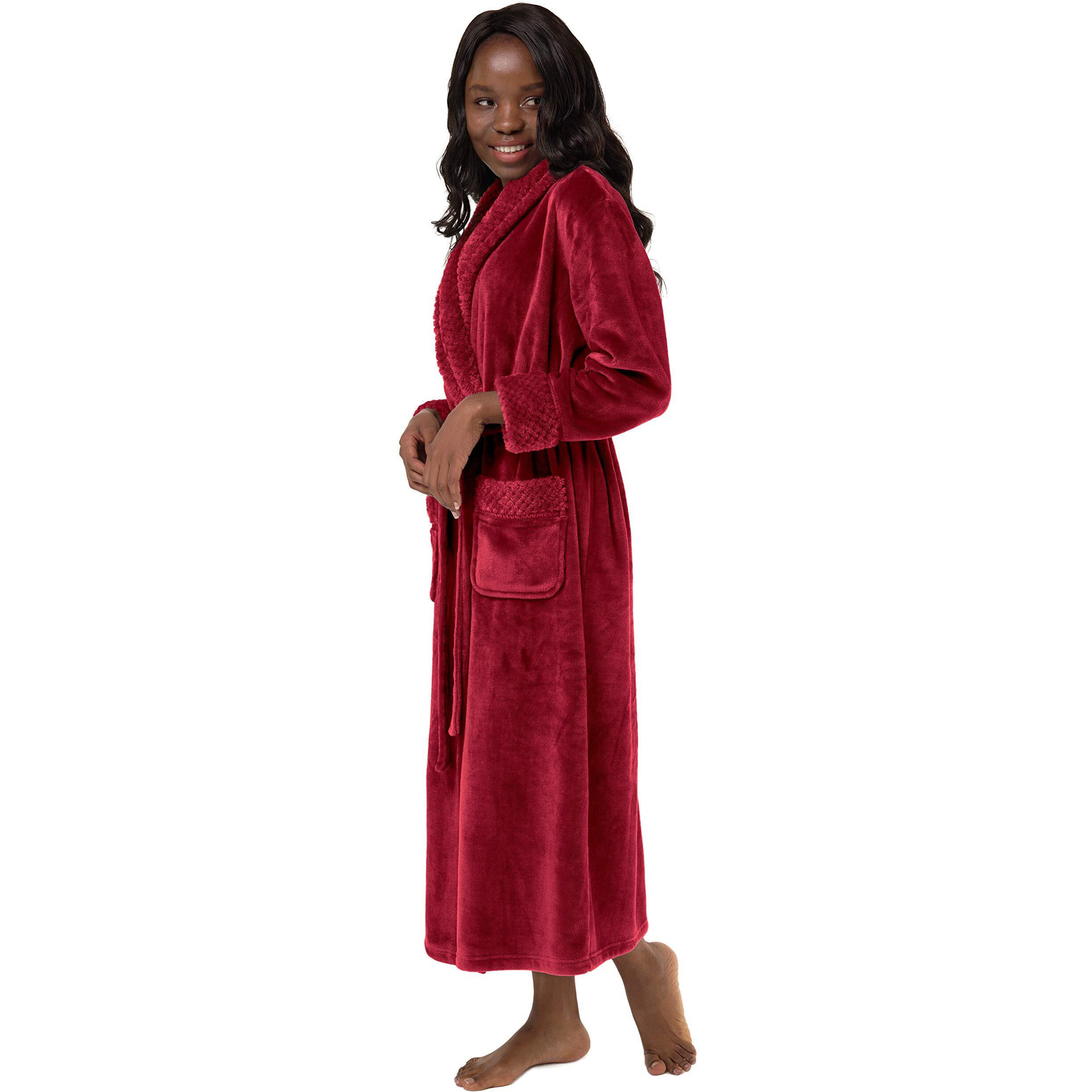 Turquaz Plush Robes For Women, Soft Warm Fleece Bathrobe For Women, Long Comfy Womens Robe