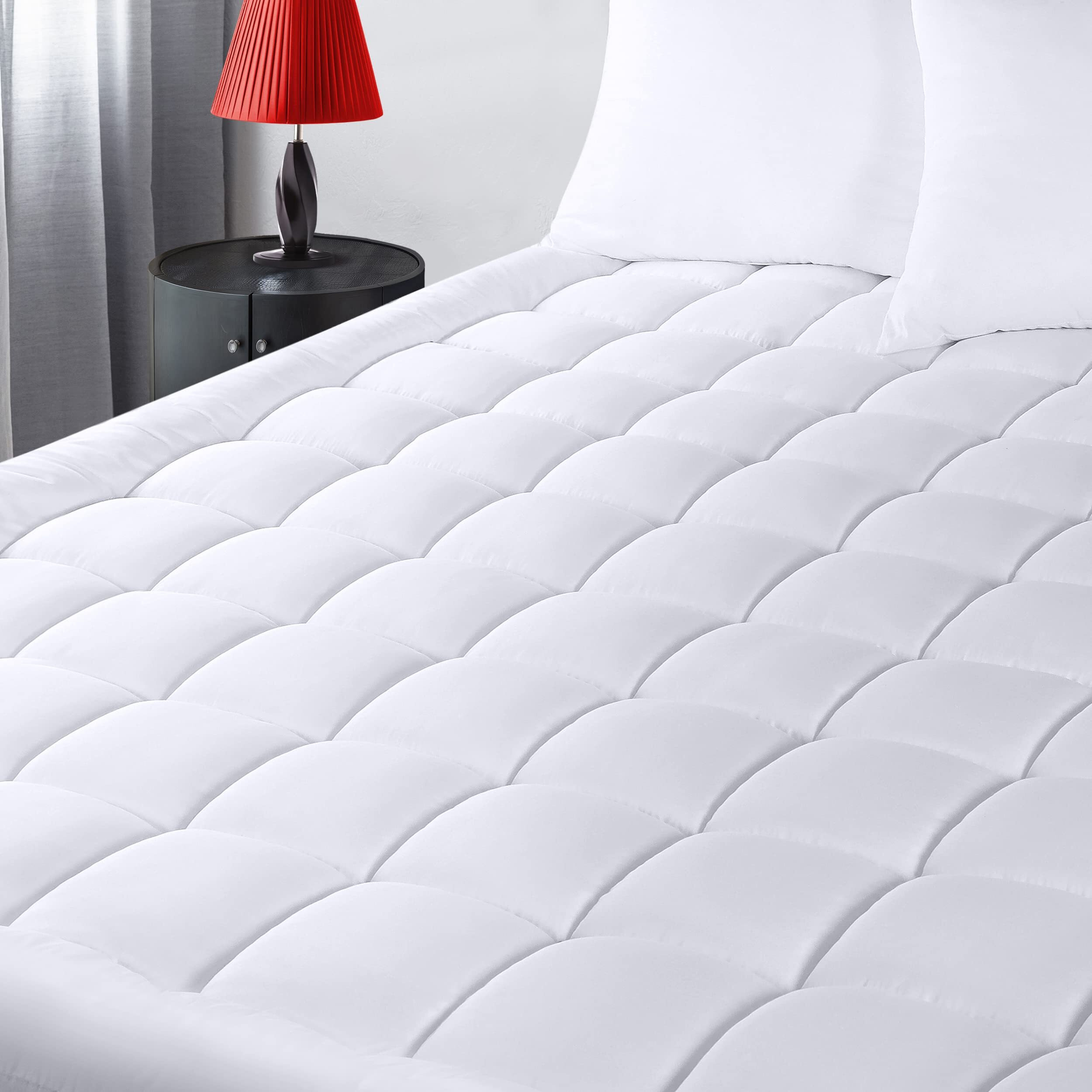 Utopia Bedding Quilted Fitted Premium Mattress Pad King Size, Pillow Top Mattress Topper, Elastic Fitted Fluffy Mattress Protector, Mattress Cover Stretches Up To 16 Inches Deep, Machine Washable