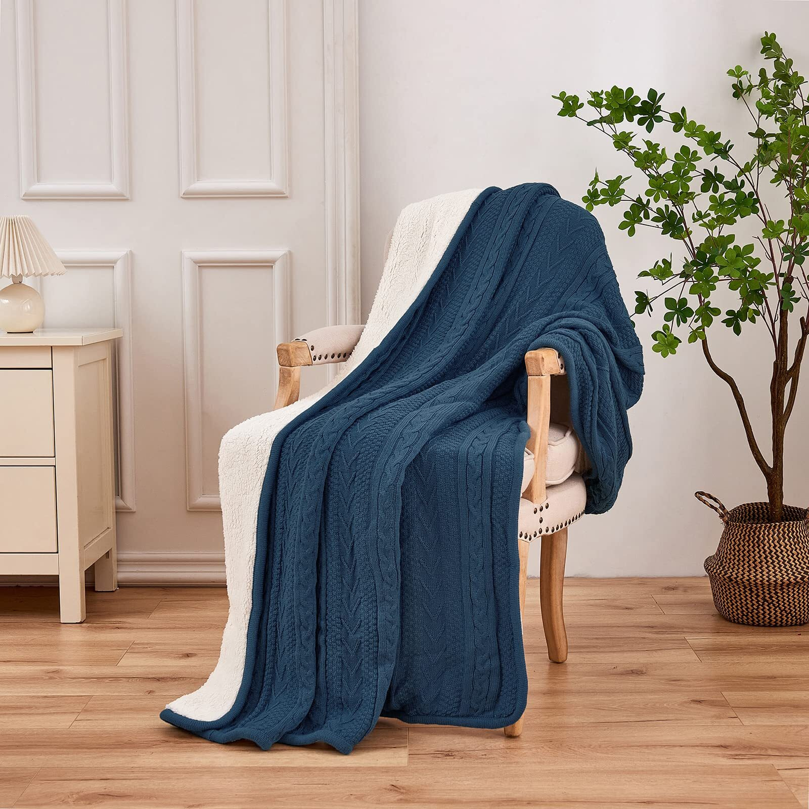 Longhui Bedding Acrylic Cable Knit Sherpa Throw Blanket - Thick, Soft, Big, Cozy Grey Blue Knitted Fleece Blankets For Couch, Sofa, Bed - Large 50 X 63 Inches Gray Blue Coverlet All Season