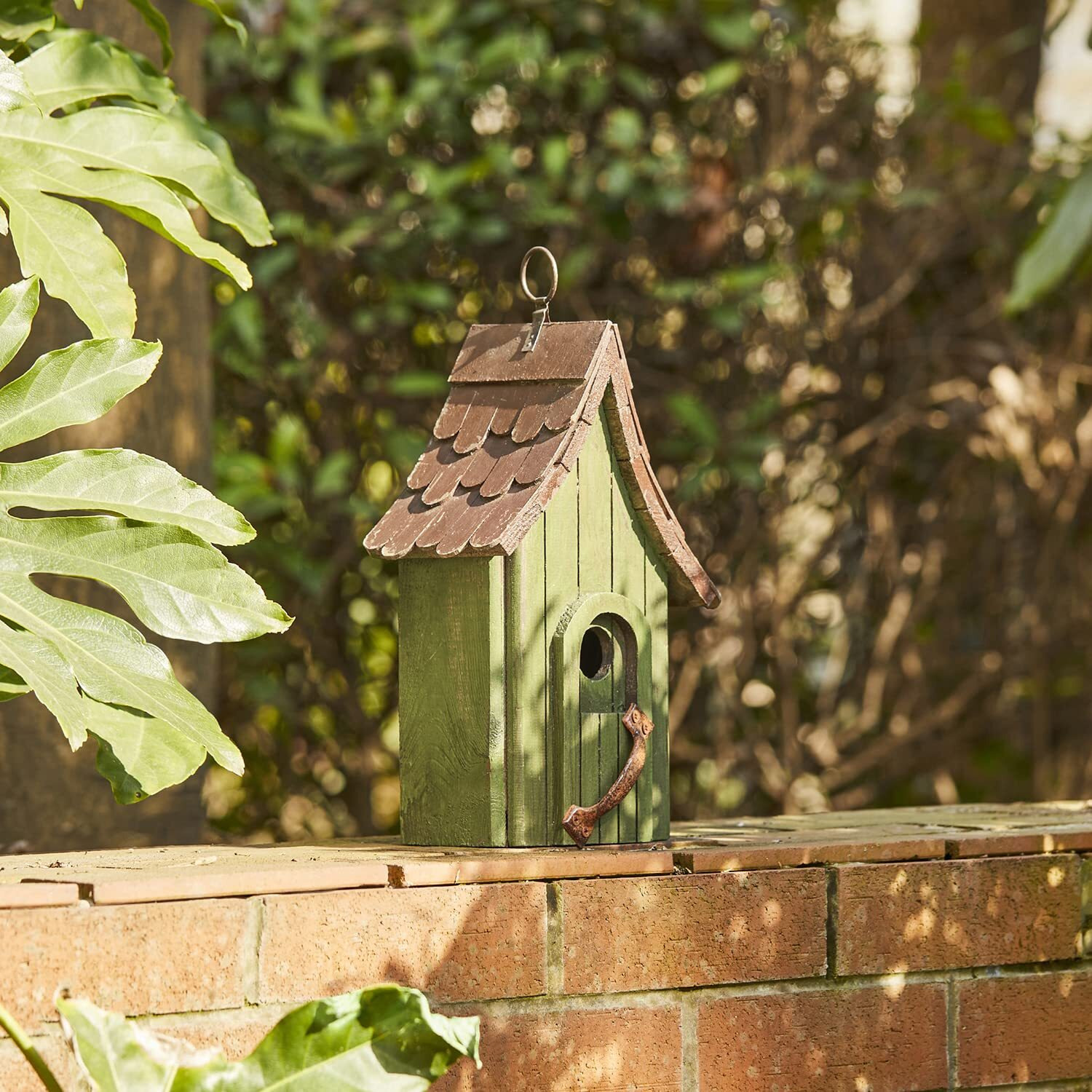 Glitzhome Hand Painted Wood Garden Birdhouse With Single Roof Hanging Bird House For Outside, Green