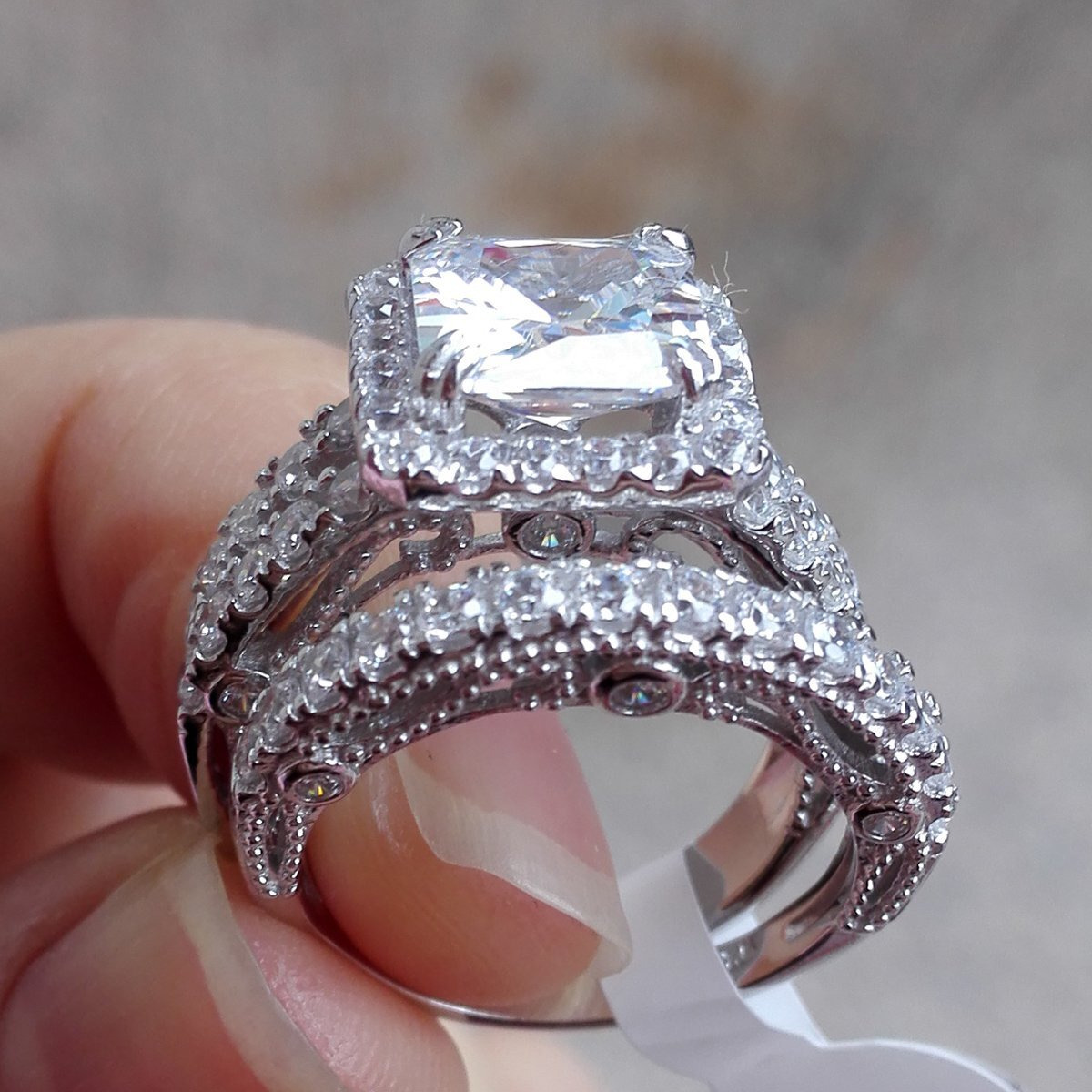 Wuziwen 4Ct Engagement Rings For Women Sterling Silver Cubic Zirconia Wedding Bridal Ring Set Size 8