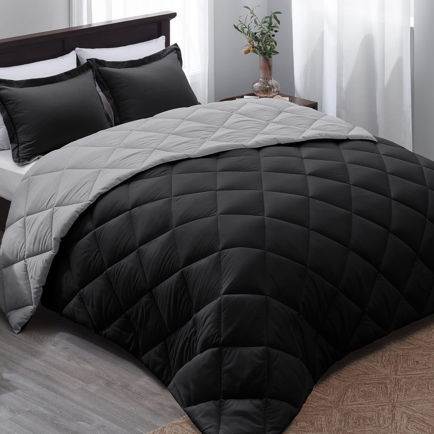 Basic Beyond Queen Comforter Set -   Black Comforter Set Queen, Reversible Bed Comforter Queen Set For All Seasons,   Black/Grey, 1 Comforter (88 "&quotX92 "") And 2 Pillow Shams (20 "&quotX26 ""+2 "")