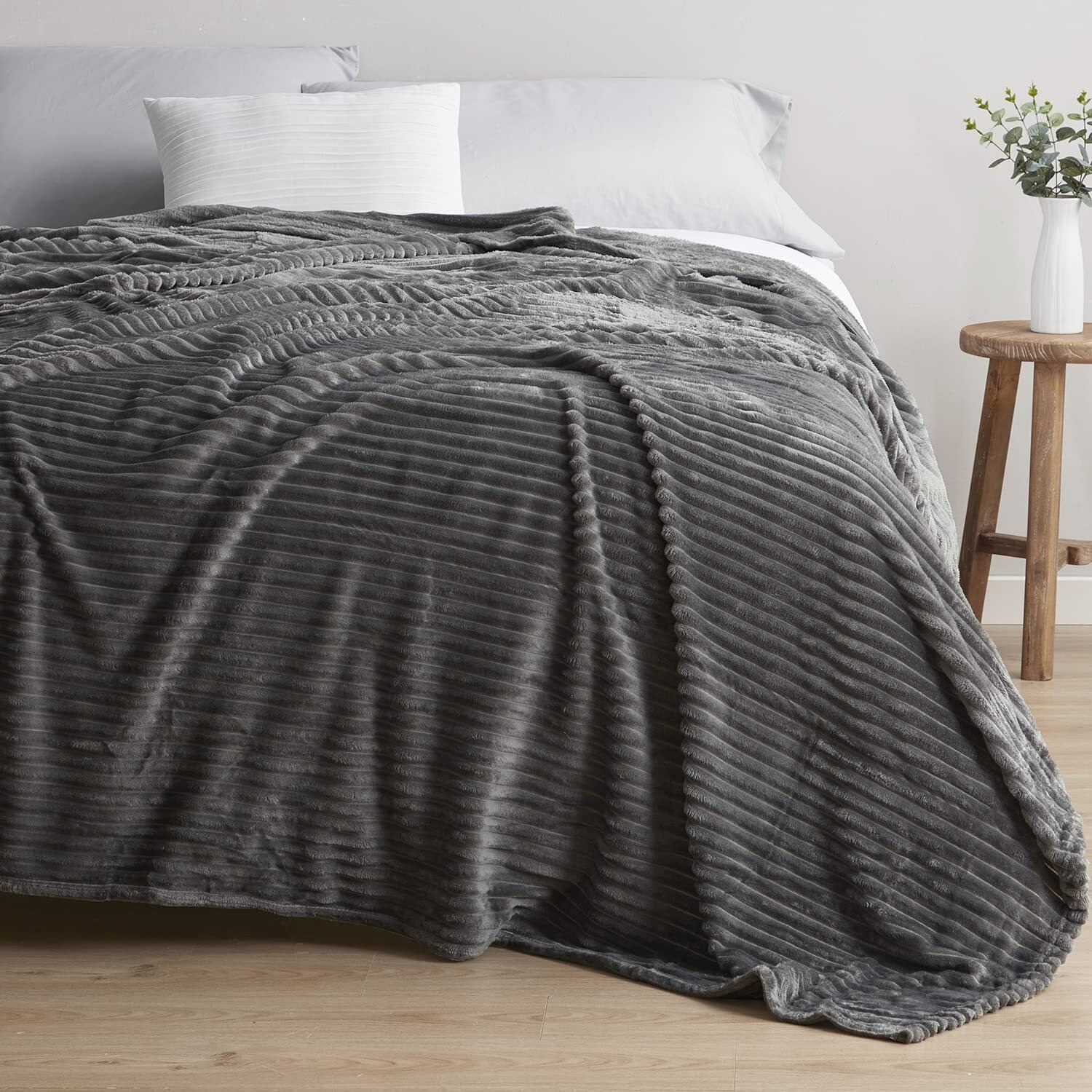 Nestl Soft King Size Blanket - Cozy Bed Blankets King Size, Warm King Blanket, Lightweight King Size Blankets For Bed, Cut Plush Fleece Blanket King Size, Grey King Size Fuzzy Blanket 108 X 90 Inches