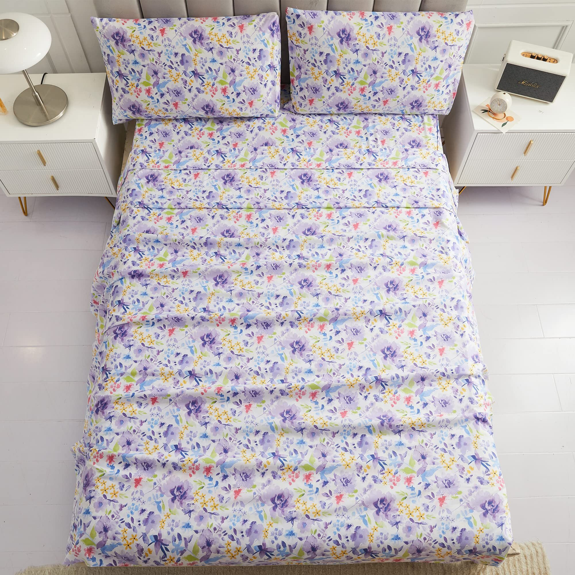 Mooreeke Floral Full Sheets, Soft Breathable Microfiber Vintage Printed Bed Sheet Set, Deep Pocket Non-Slip Fitted Sheet Included, Purple Flower Pattern