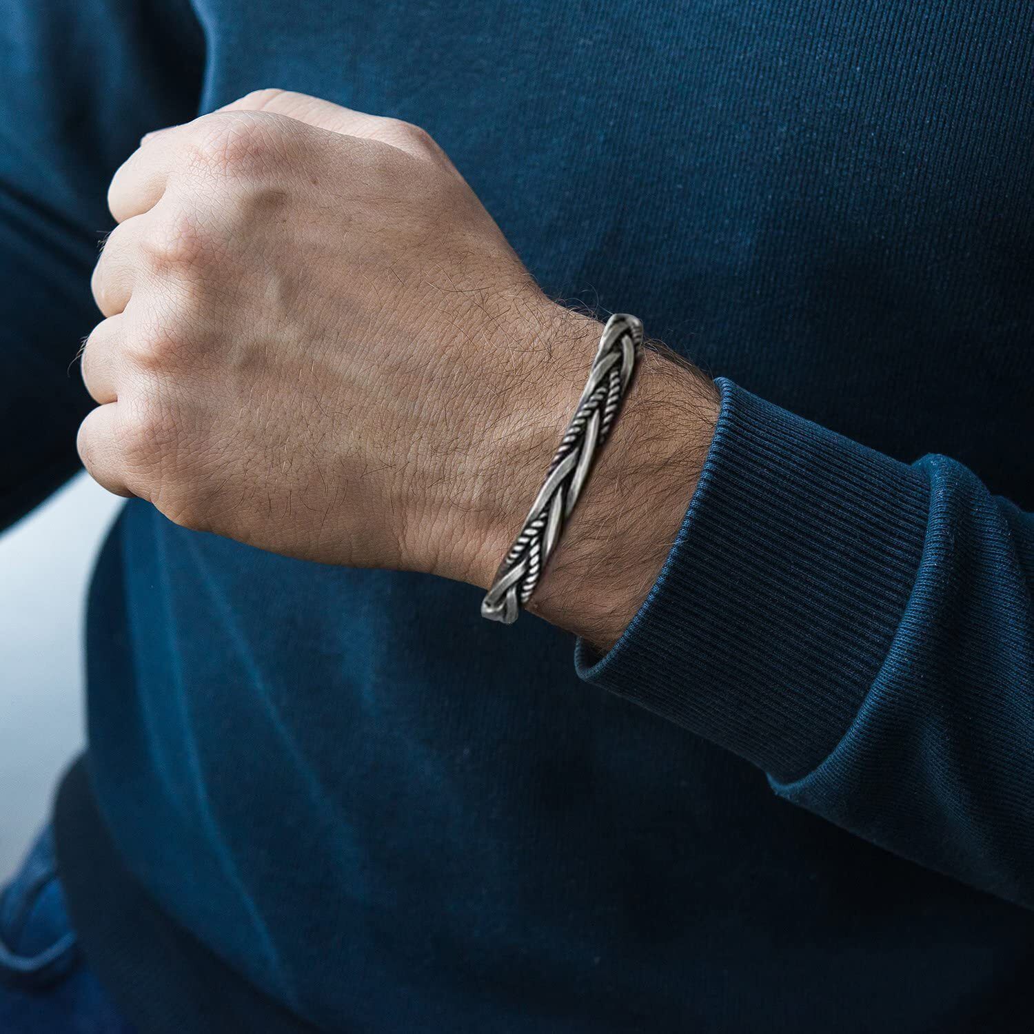 Rioso 4Pcs Men's Cuff Bracelets Silver Cuff Bracelet Leaves Pattern Twisted Open Cuff Bracelet